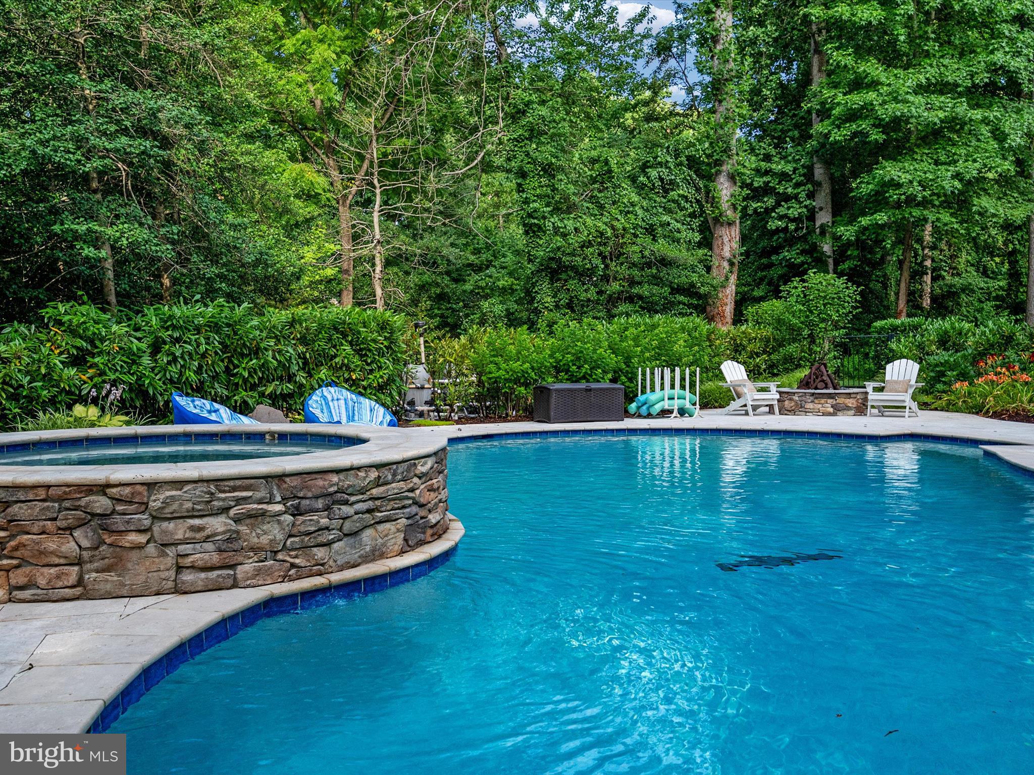 CHERRYSTONE - Residential