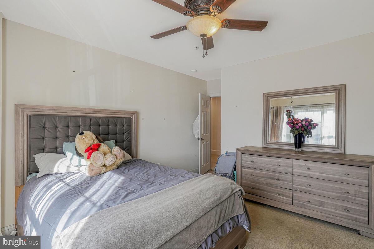 AUTUMN HILLS - Residential