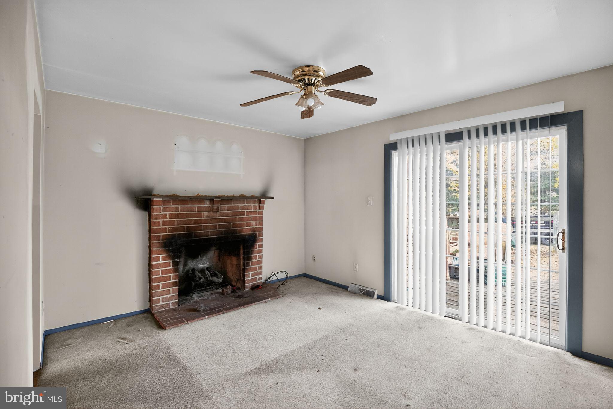 THE EAGLE - Residential