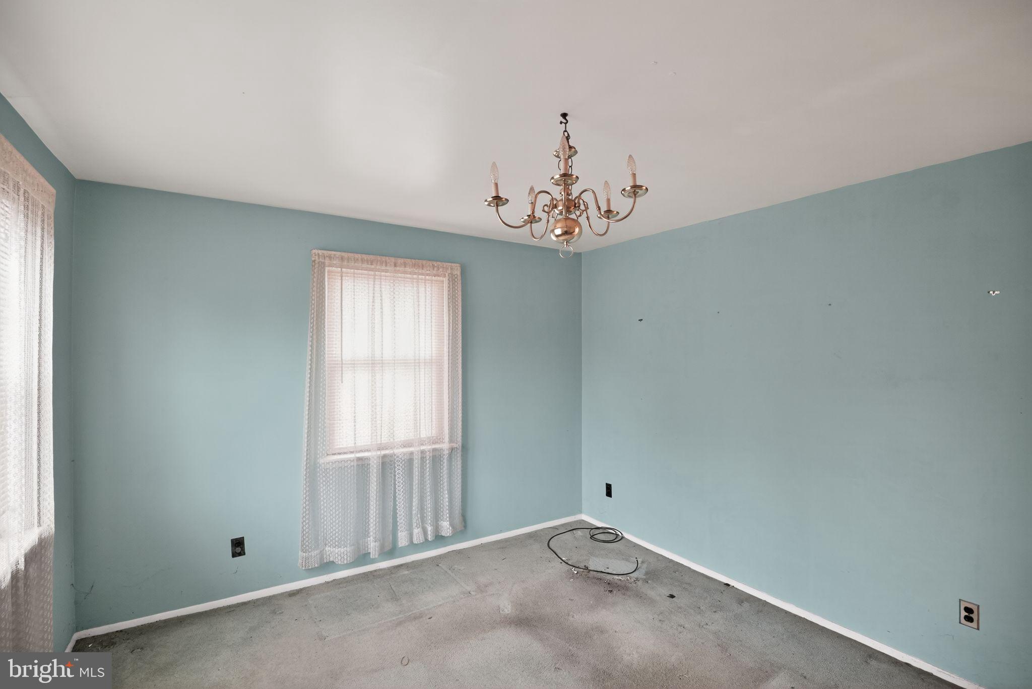 THE EAGLE - Residential