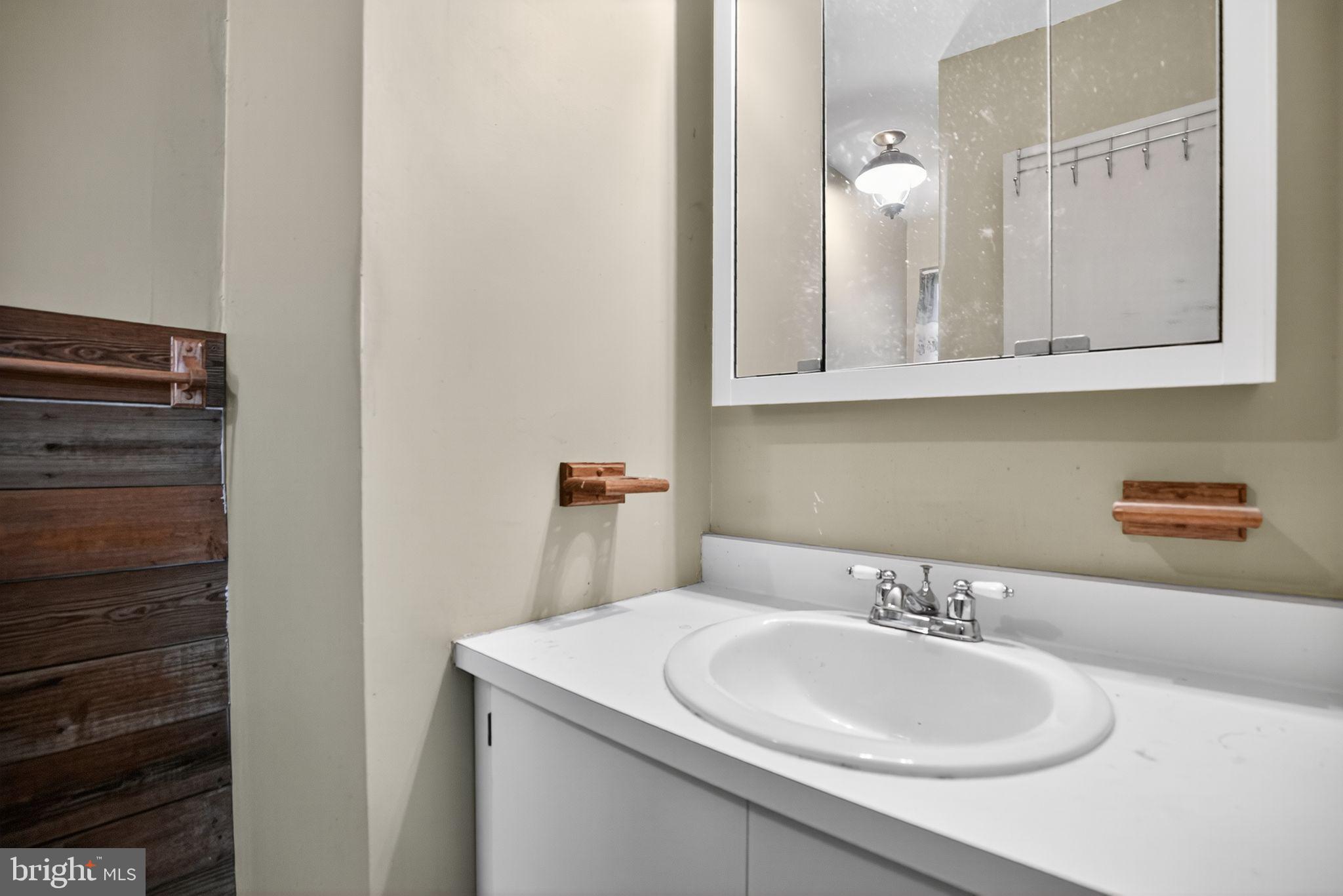 THE EAGLE - Residential