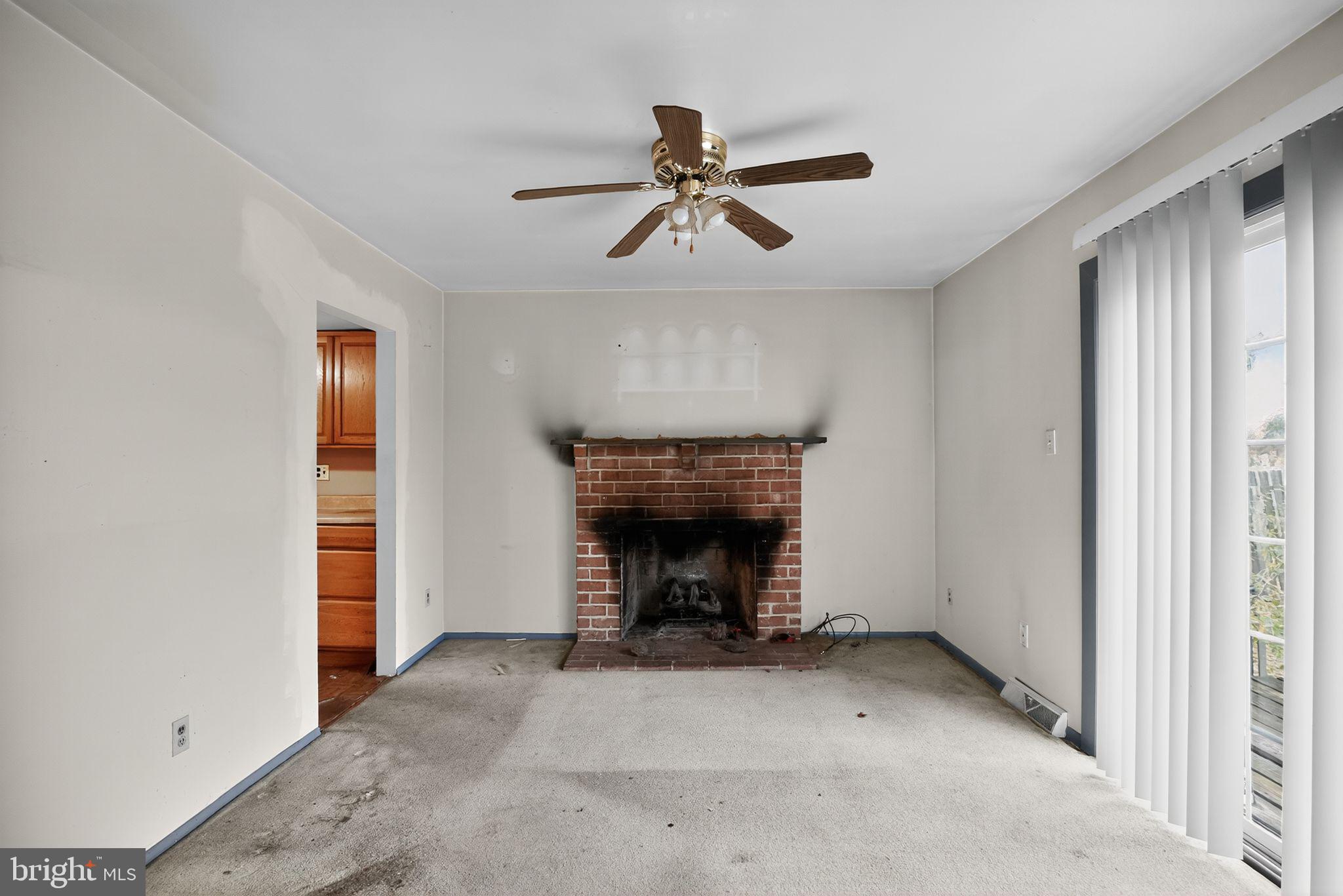 THE EAGLE - Residential