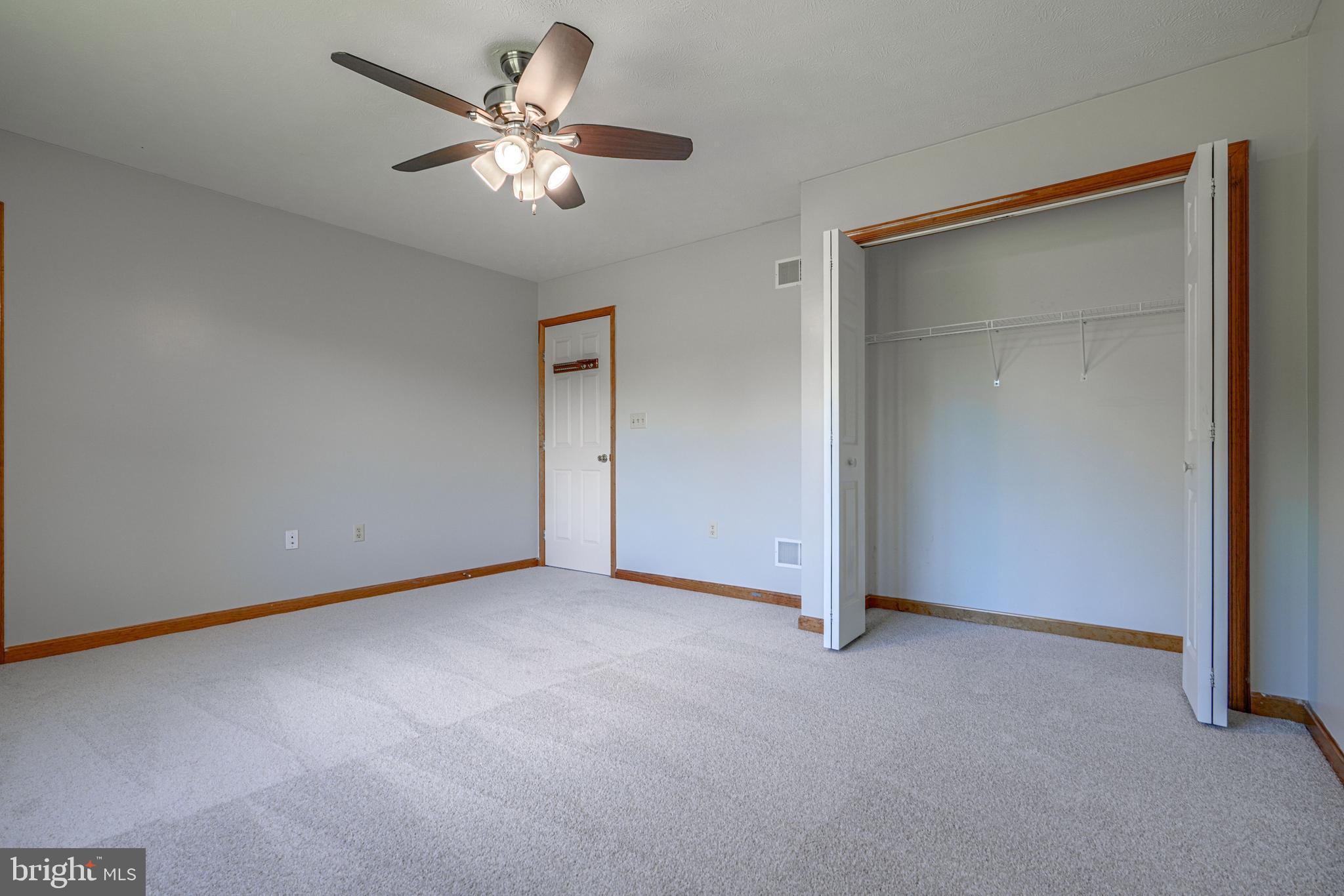 OLD FORT FARM ESTATES - Residential