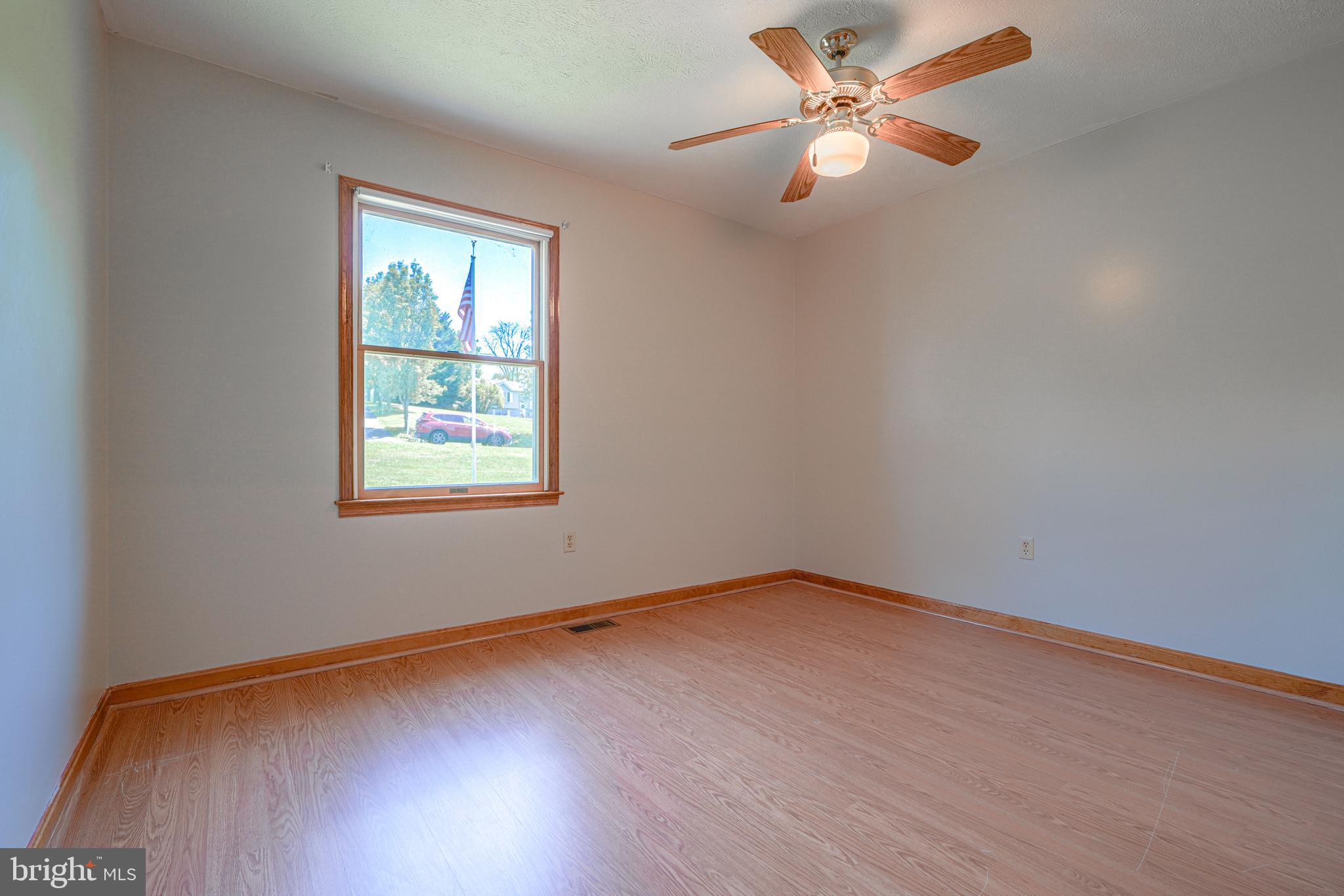 OLD FORT FARM ESTATES - Residential