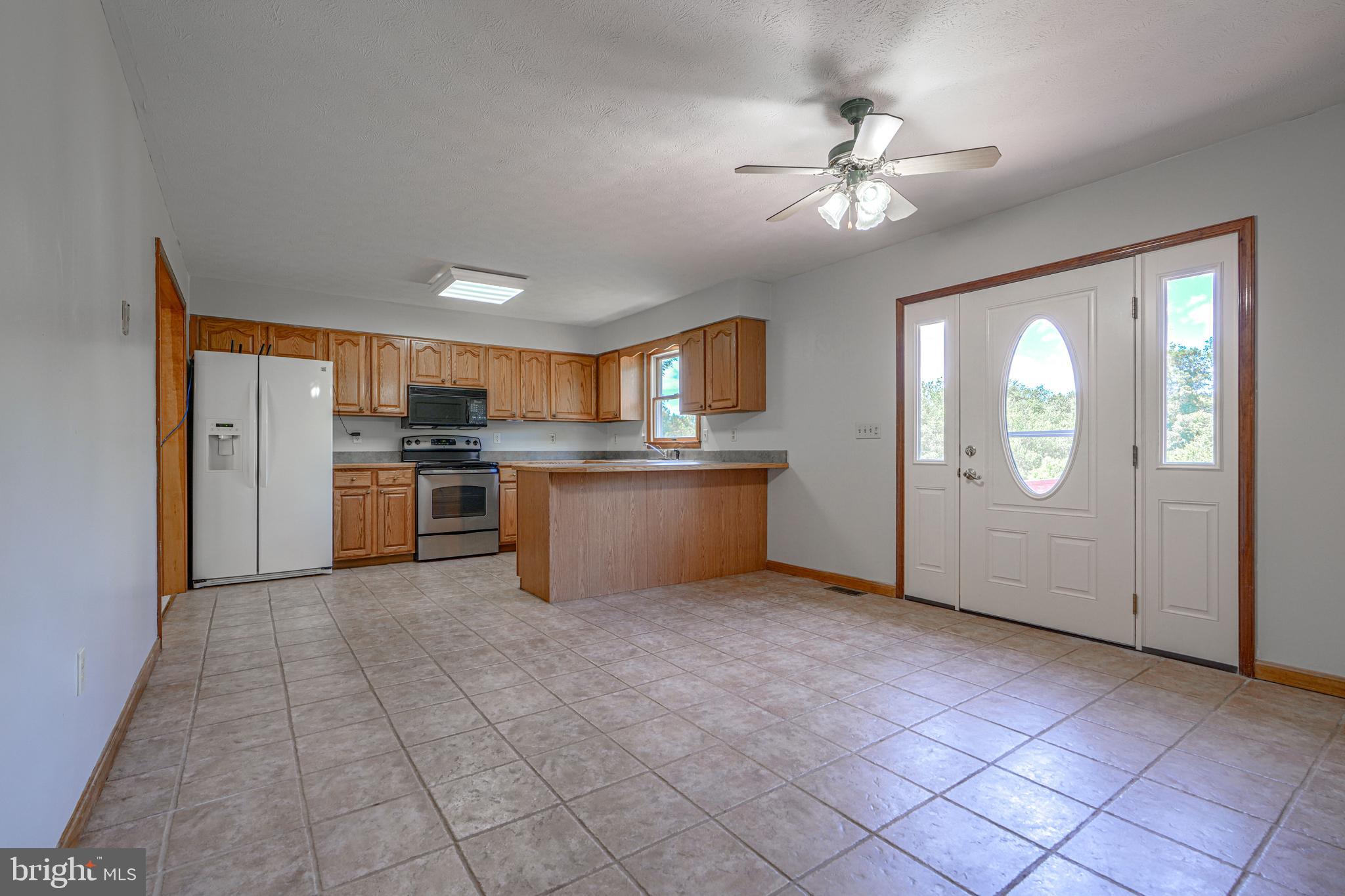 OLD FORT FARM ESTATES - Residential