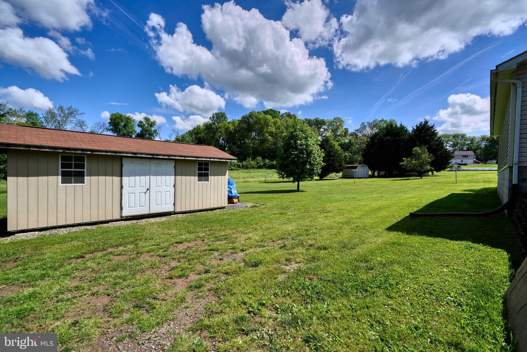 OLD FORT FARM ESTATES - Residential