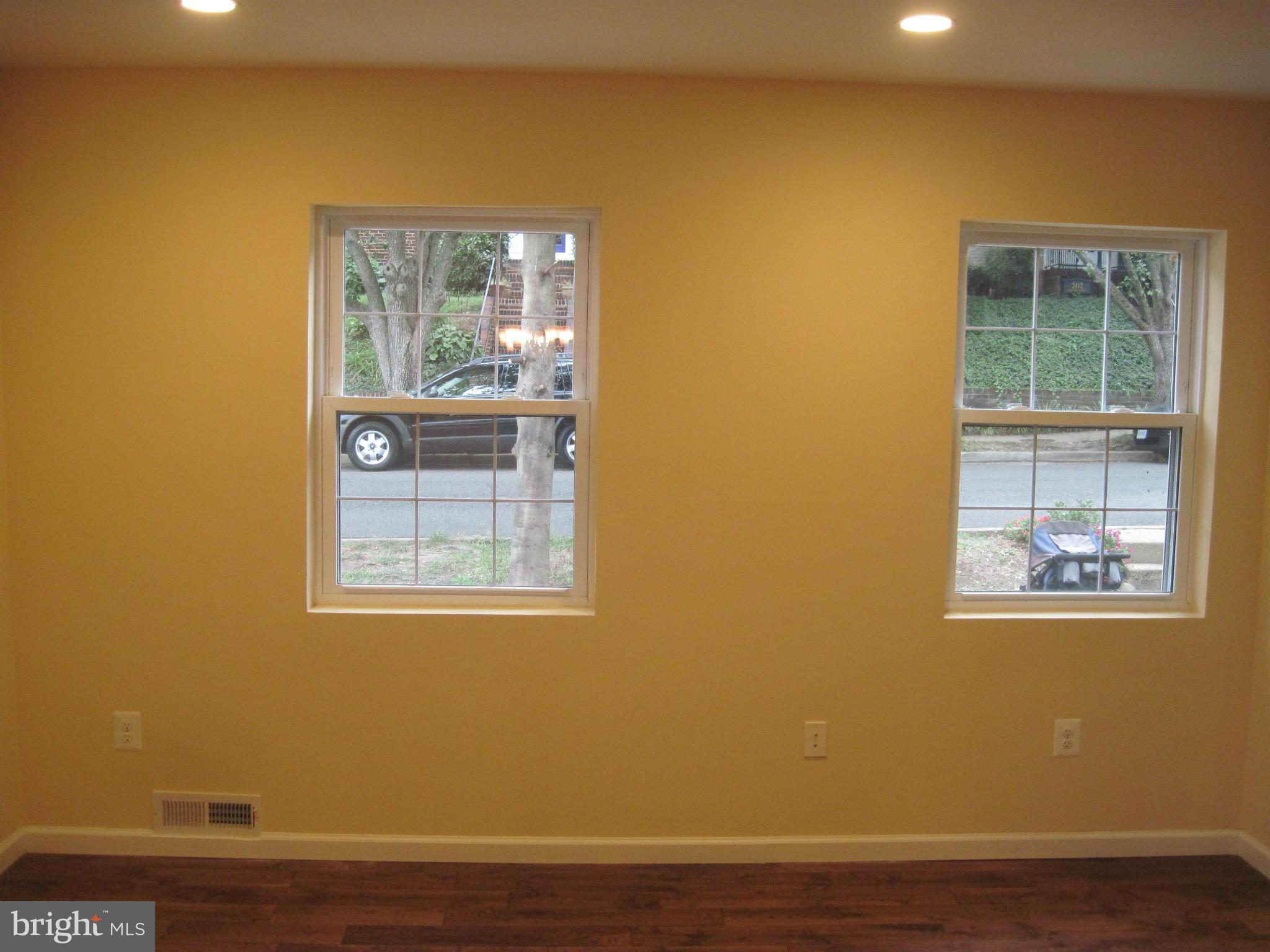 GROVES - Residential