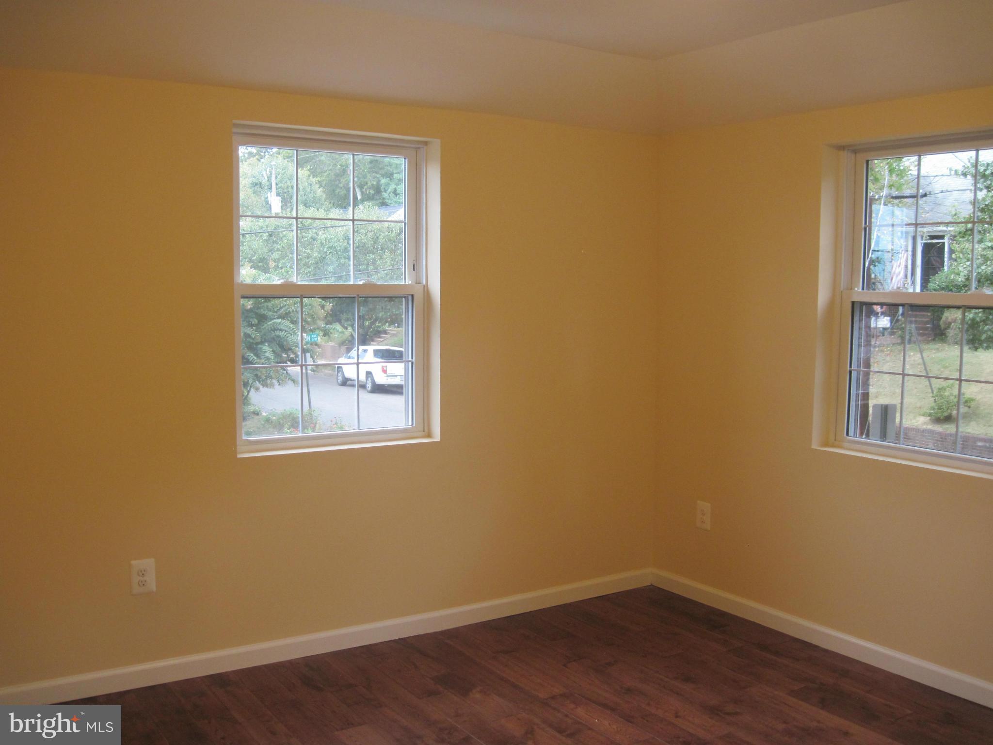 GROVES - Residential