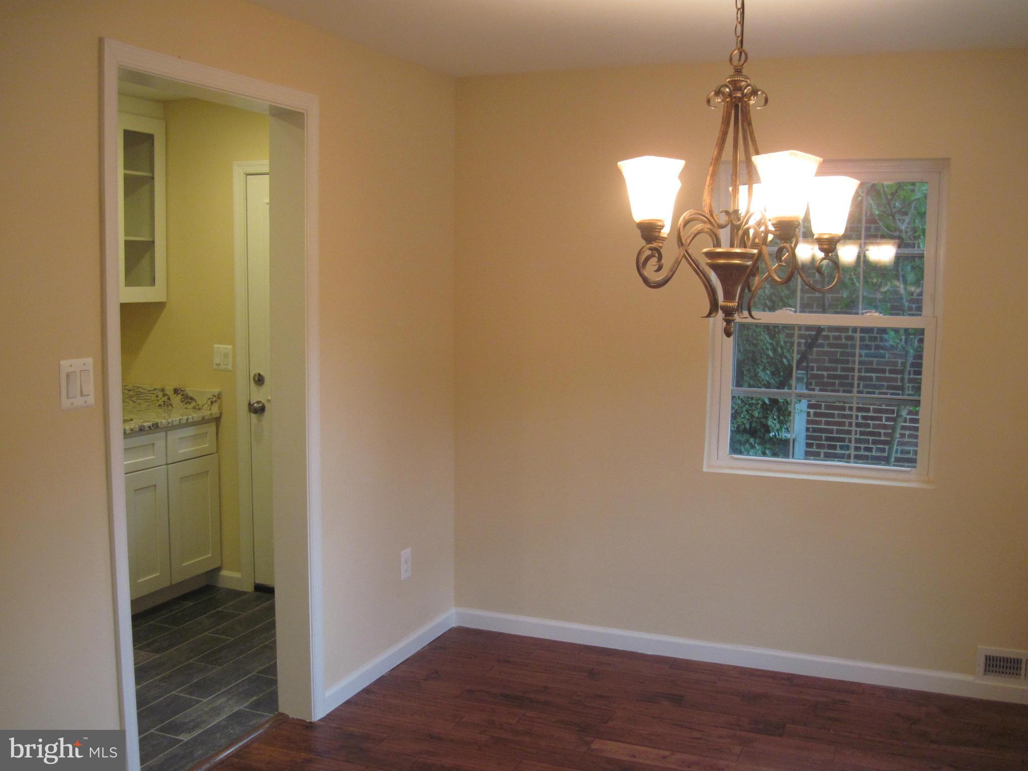 GROVES - Residential