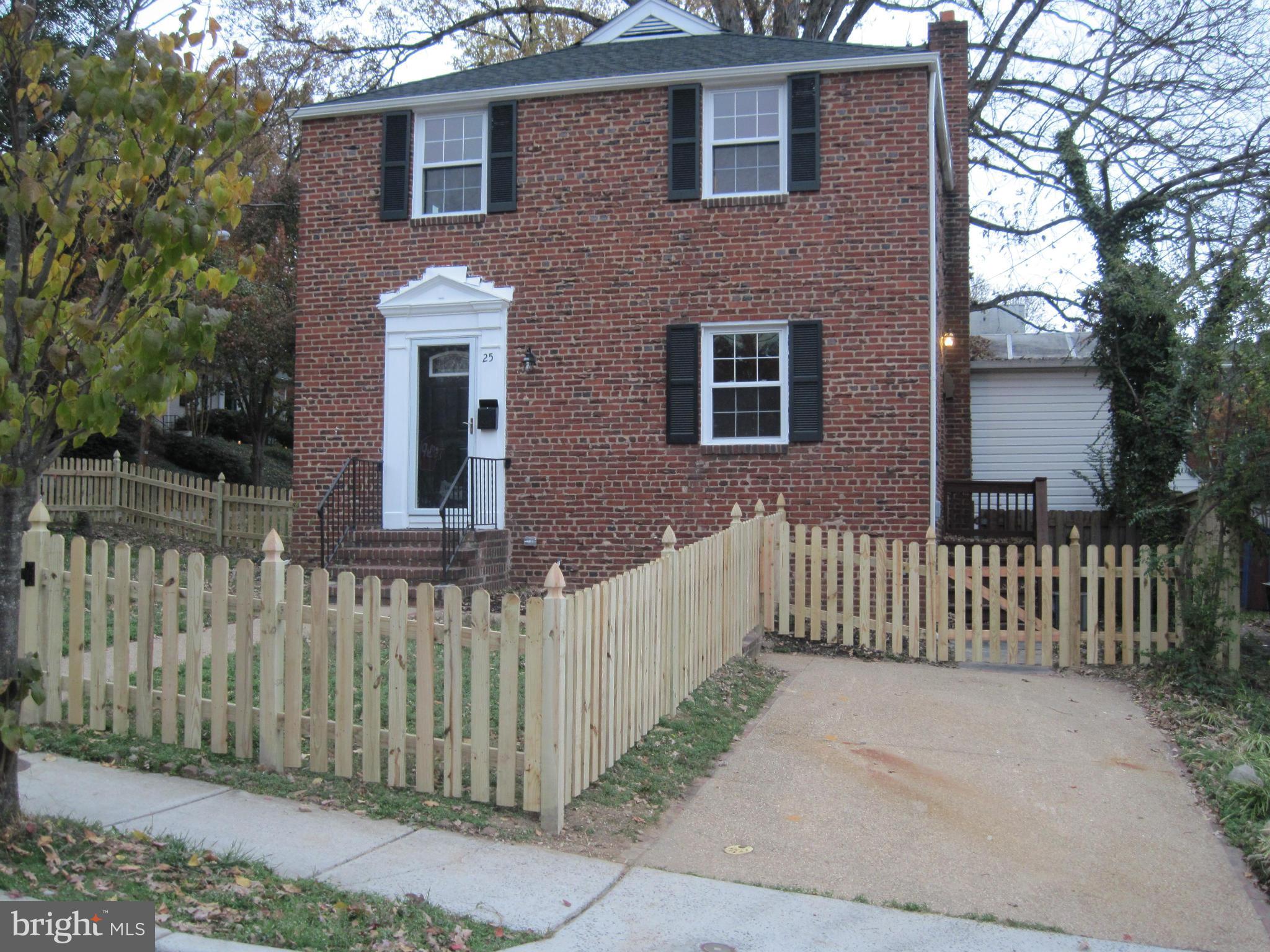 GROVES - Residential