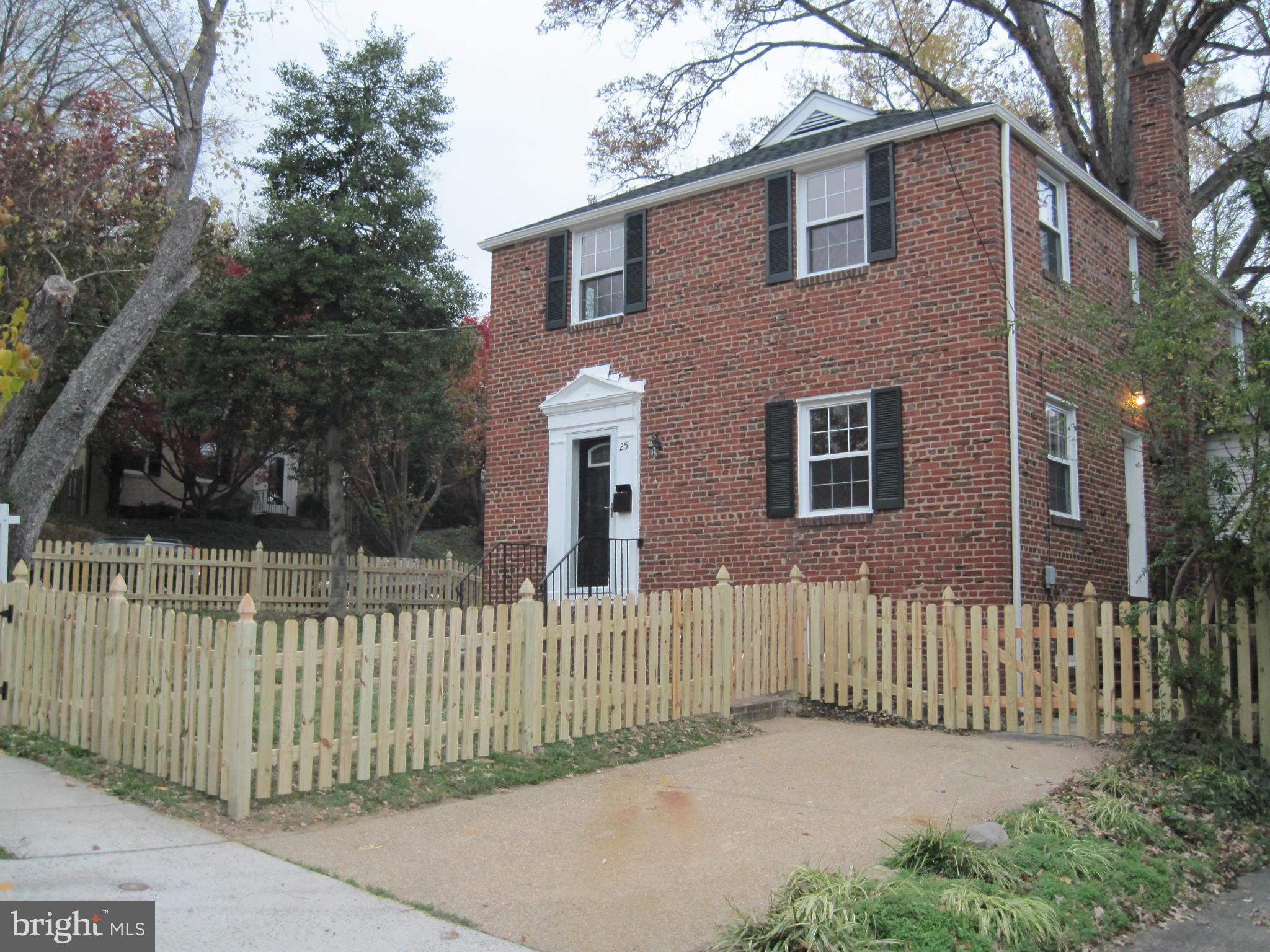 GROVES - Residential