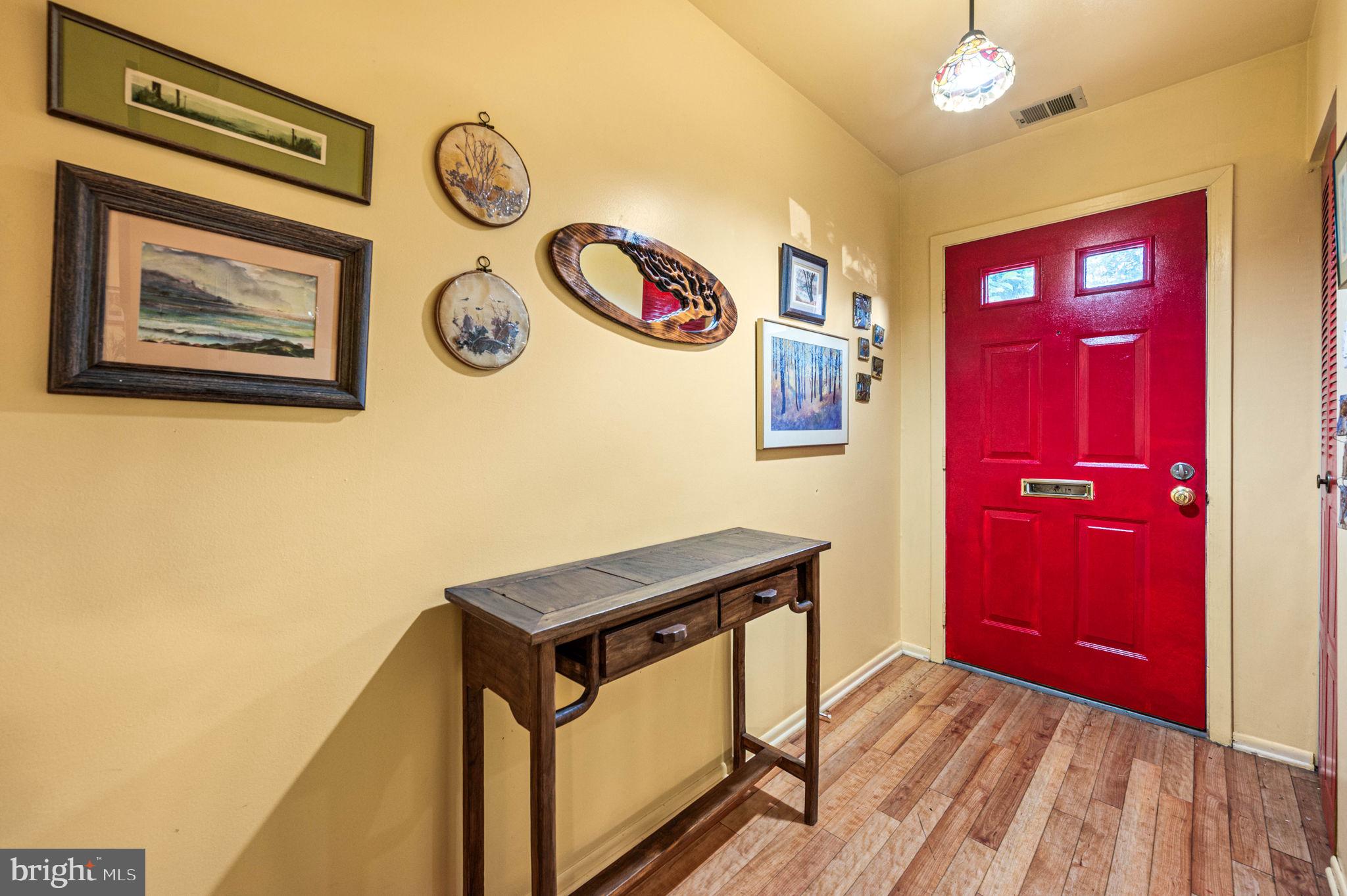 421 W SCHOOL HOUSE LANE 28