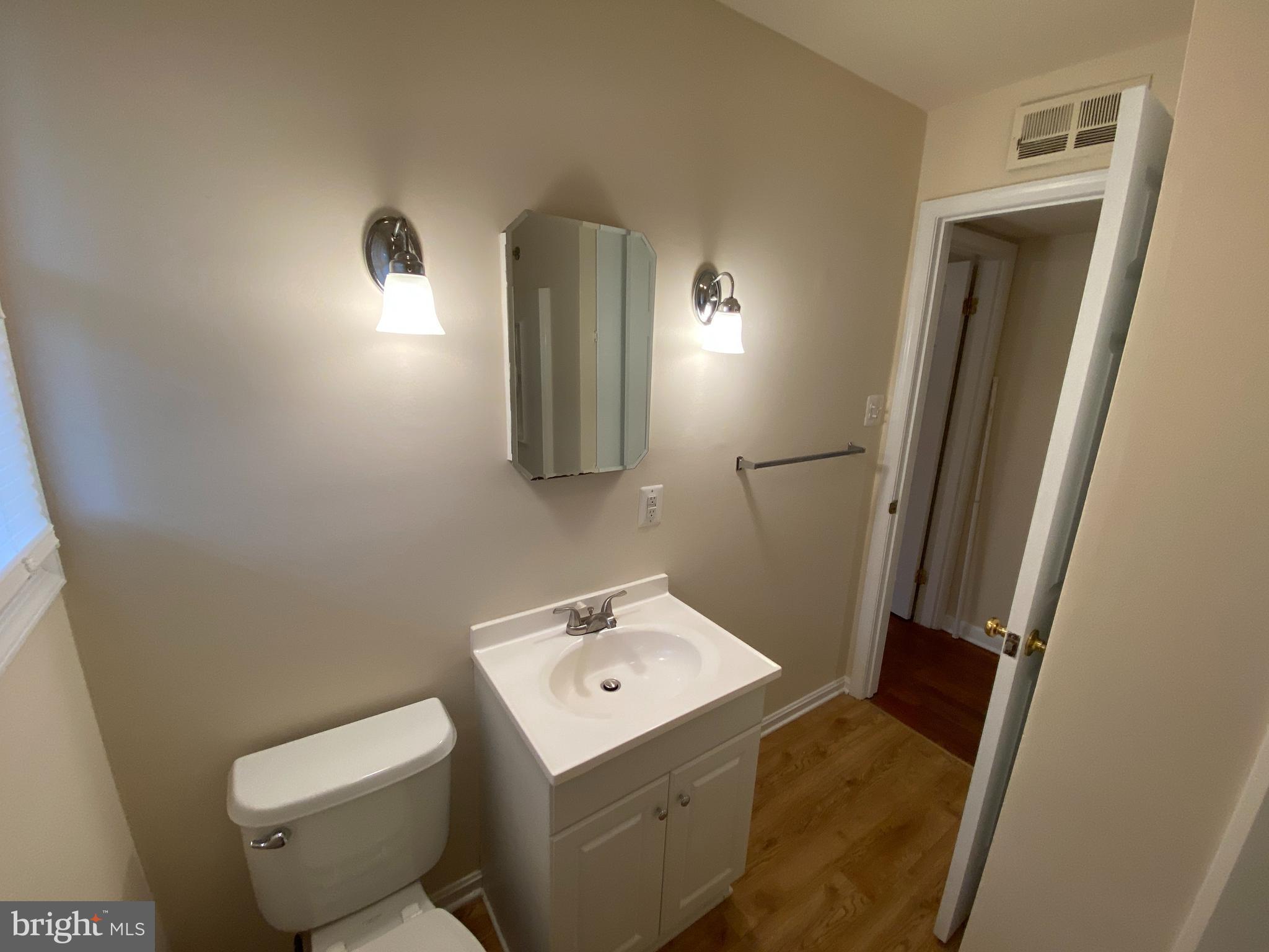 HIGHLAND HOMES - Residential Lease