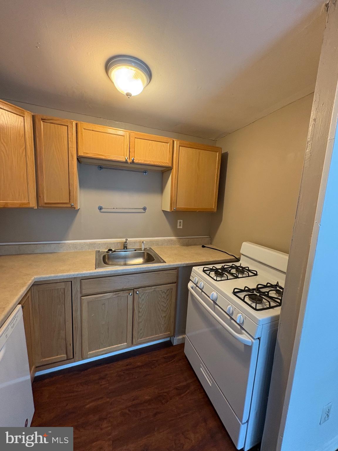MANAYUNK - Residential Lease