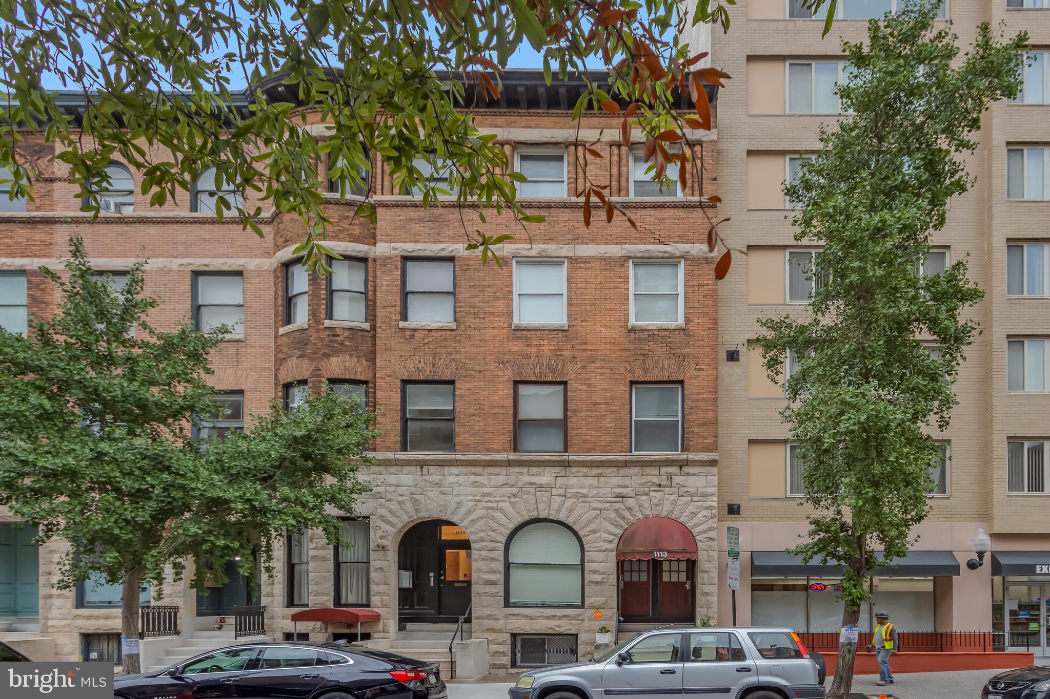 MOUNT VERNON PLACE HISTORIC DISTRICT - Residential Lease