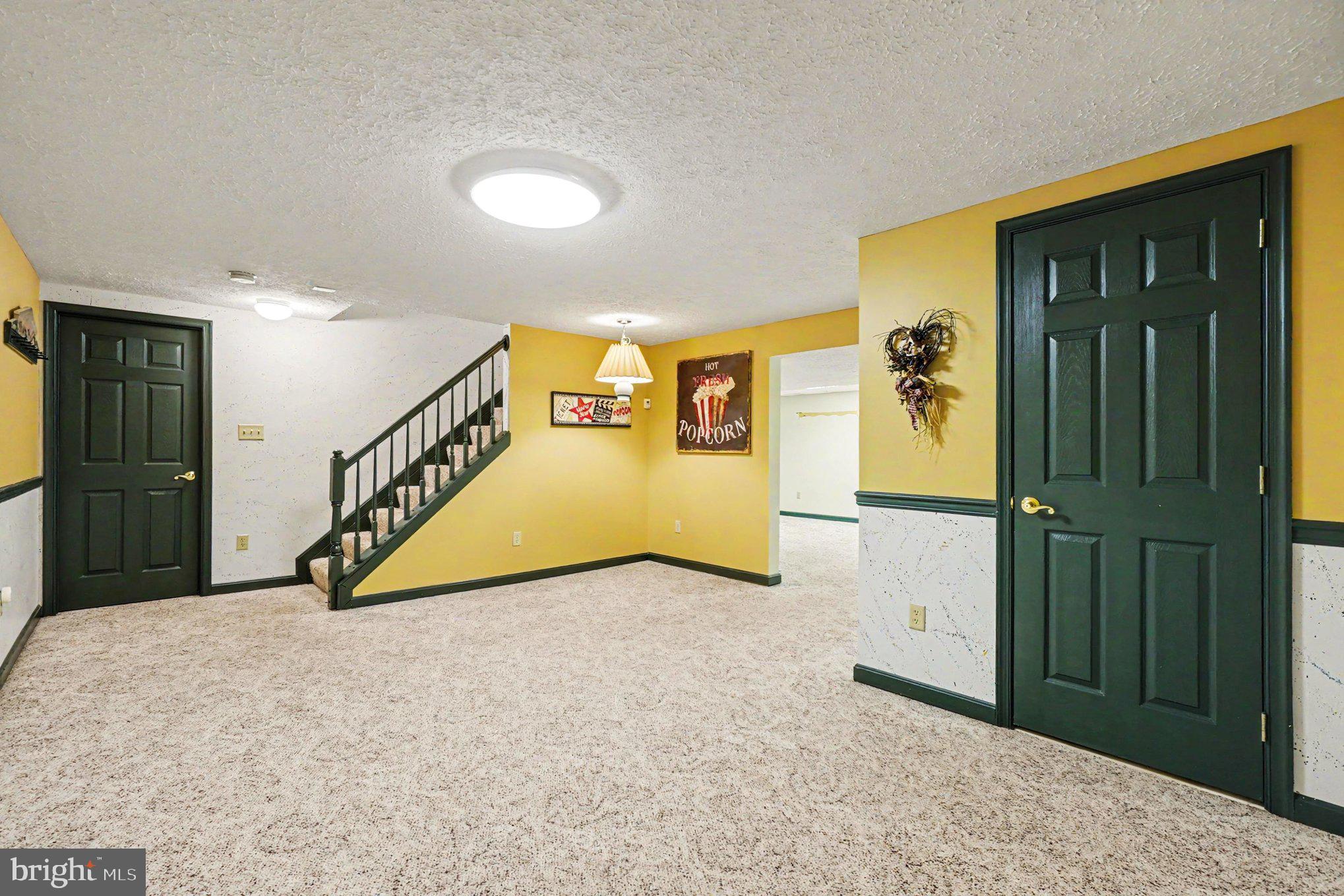 FAWN GROVE - Residential