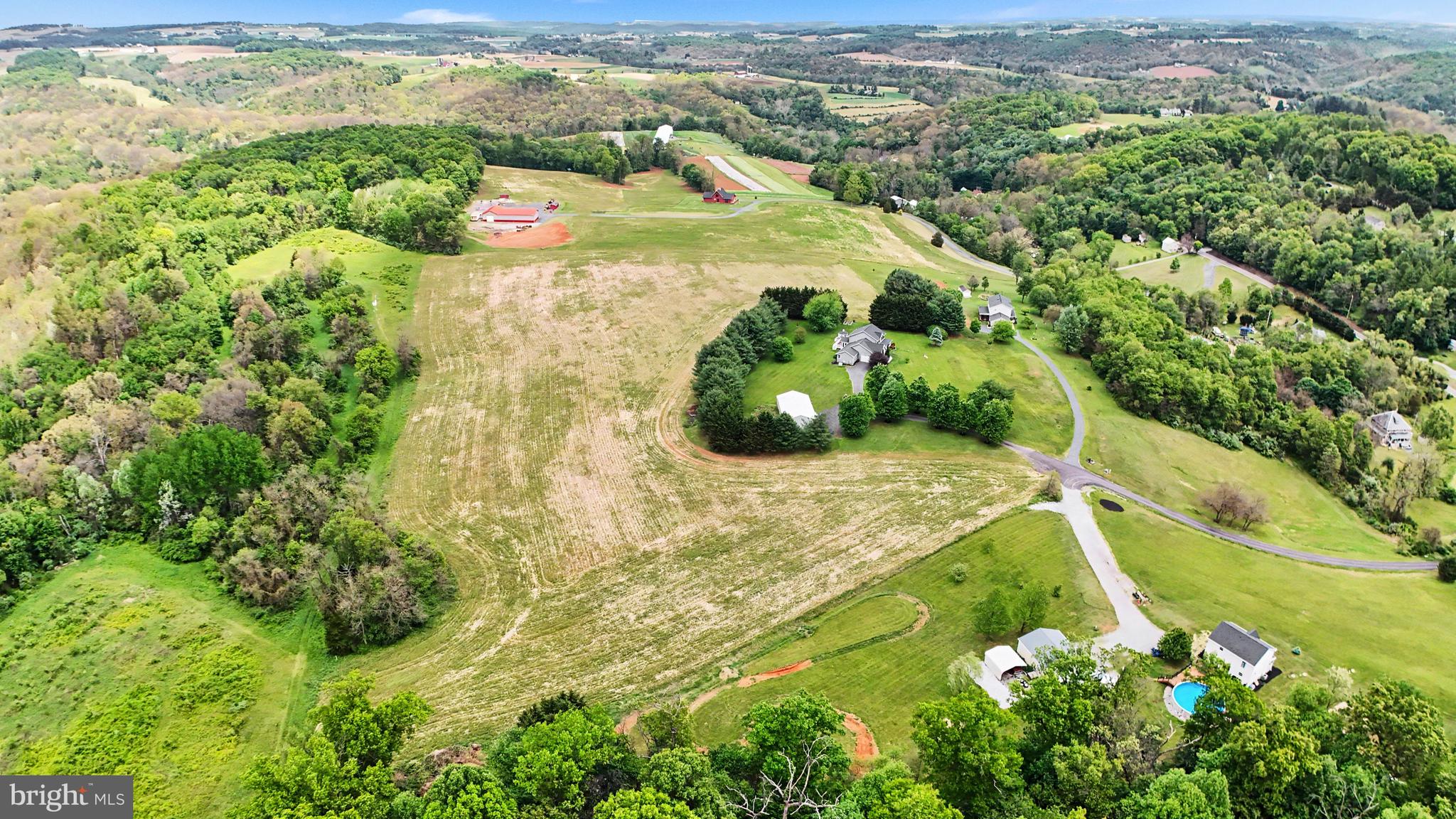 FAWN GROVE - Residential