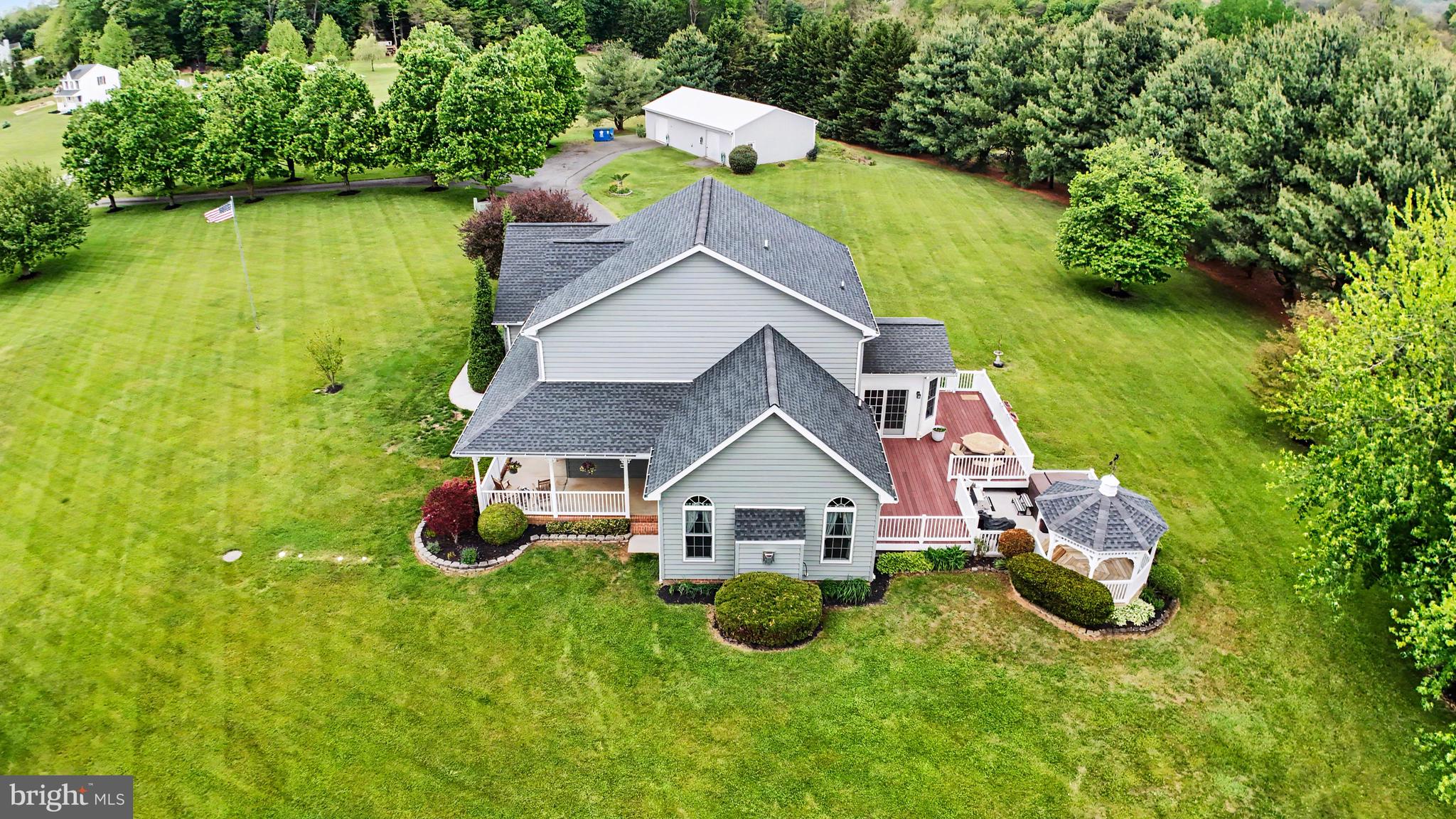 FAWN GROVE - Residential