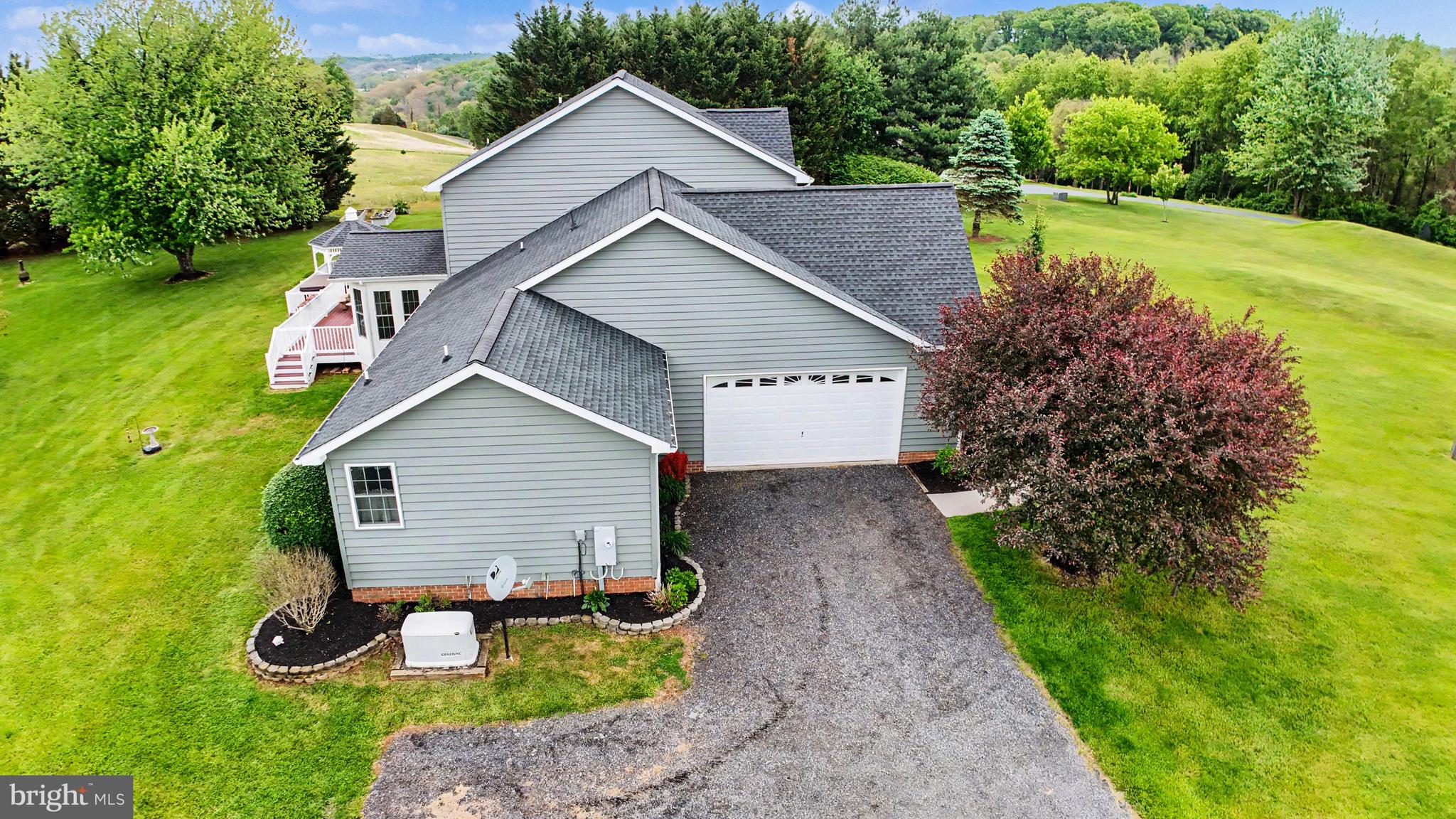 FAWN GROVE - Residential