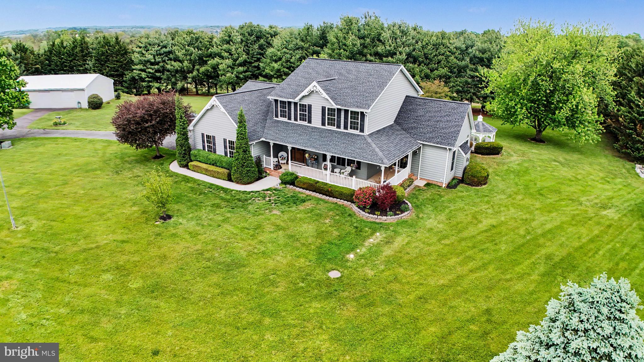 FAWN GROVE - Residential