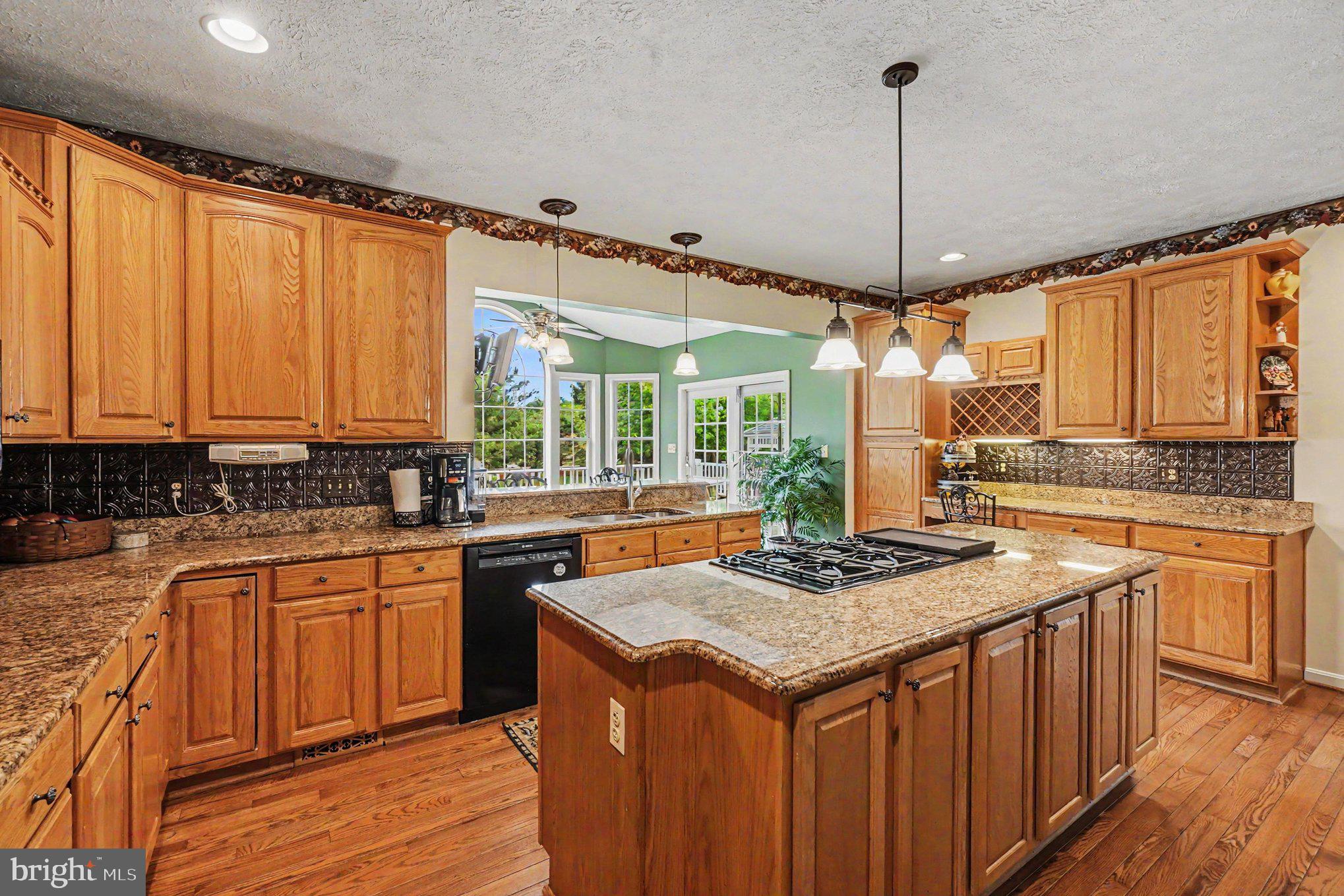 FAWN GROVE - Residential