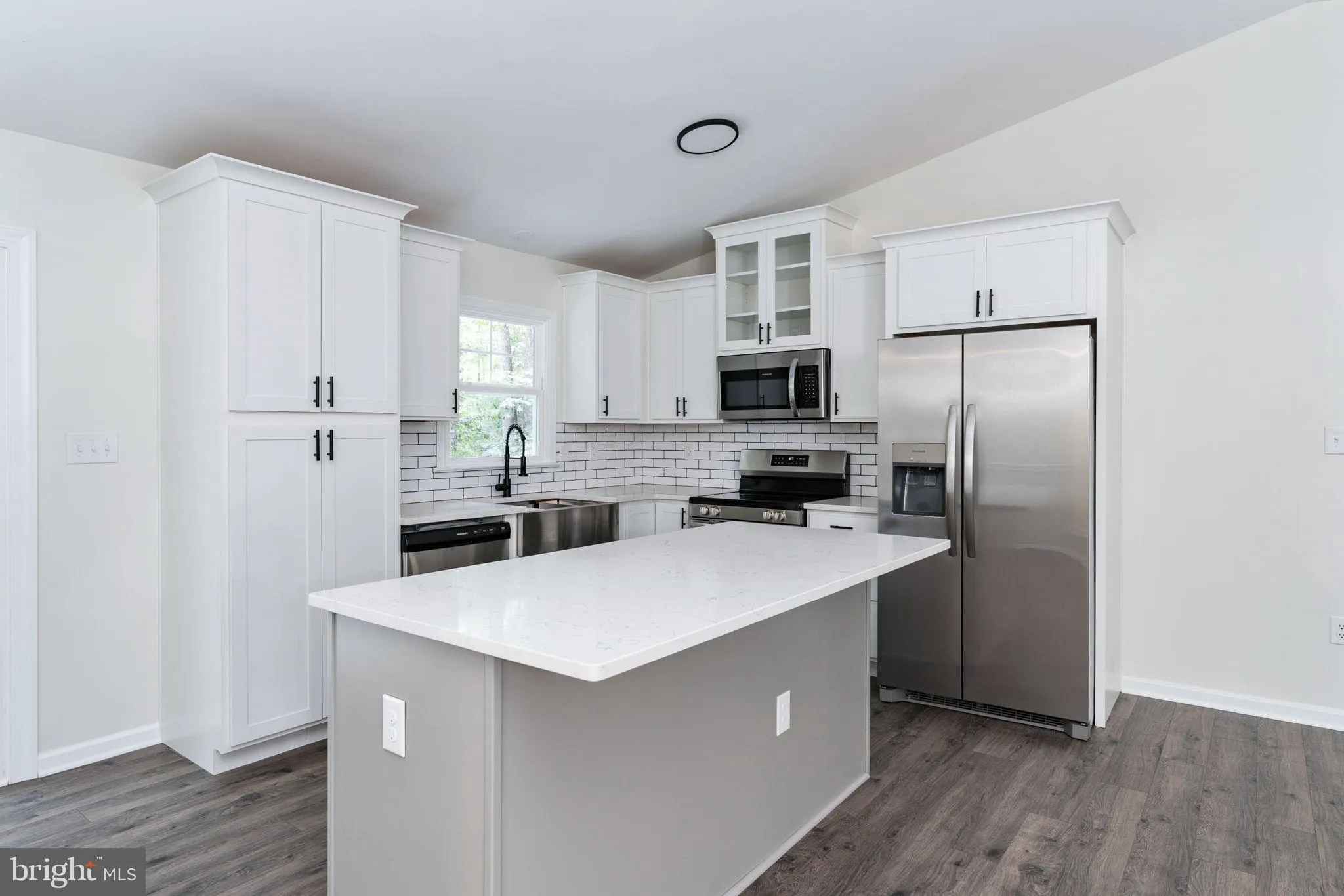 Spotsylvania, Virginia 22551, United States, 4 Bedrooms Bedrooms, ,2 BathroomsBathrooms,Residential,Contingent,182696