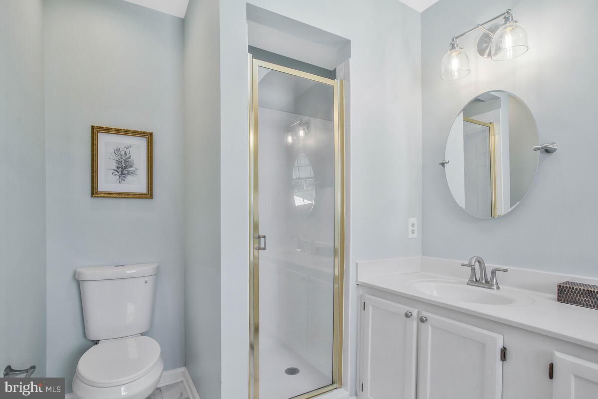 SEVEN OAKS - Residential