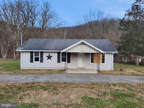 5531 RIG ROAD MOOREFIELD WV 26836