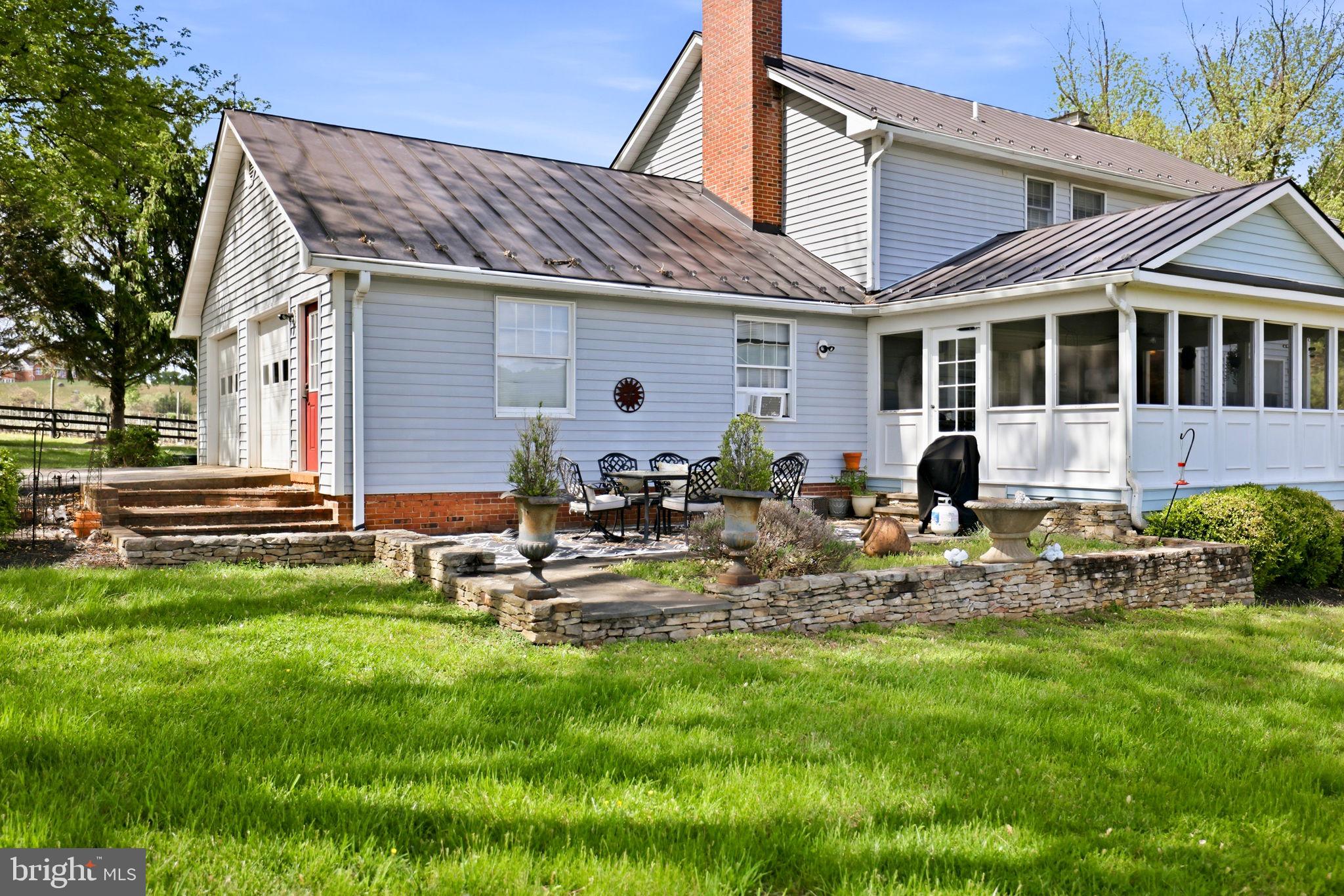 WATERFORD - Commercial Sale