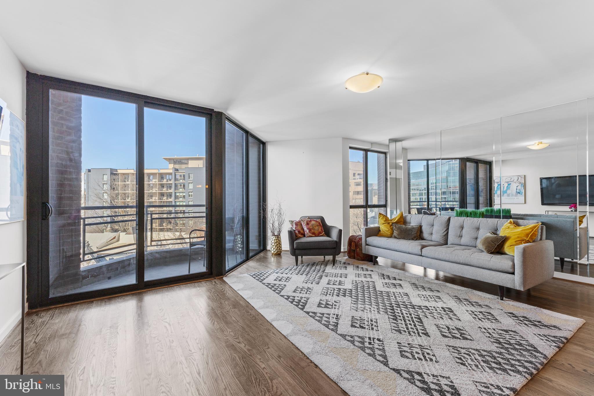 1099 22ND STREET NW 807