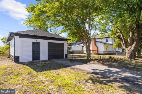 Tiny photo for 100 3rd Avenue SE, GLEN BURNIE, MD 21061 (MLS # MDAA2138620)