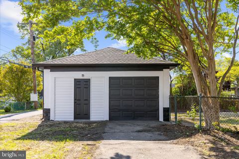 Tiny photo for 100 3rd Avenue SE, GLEN BURNIE, MD 21061 (MLS # MDAA2138620)