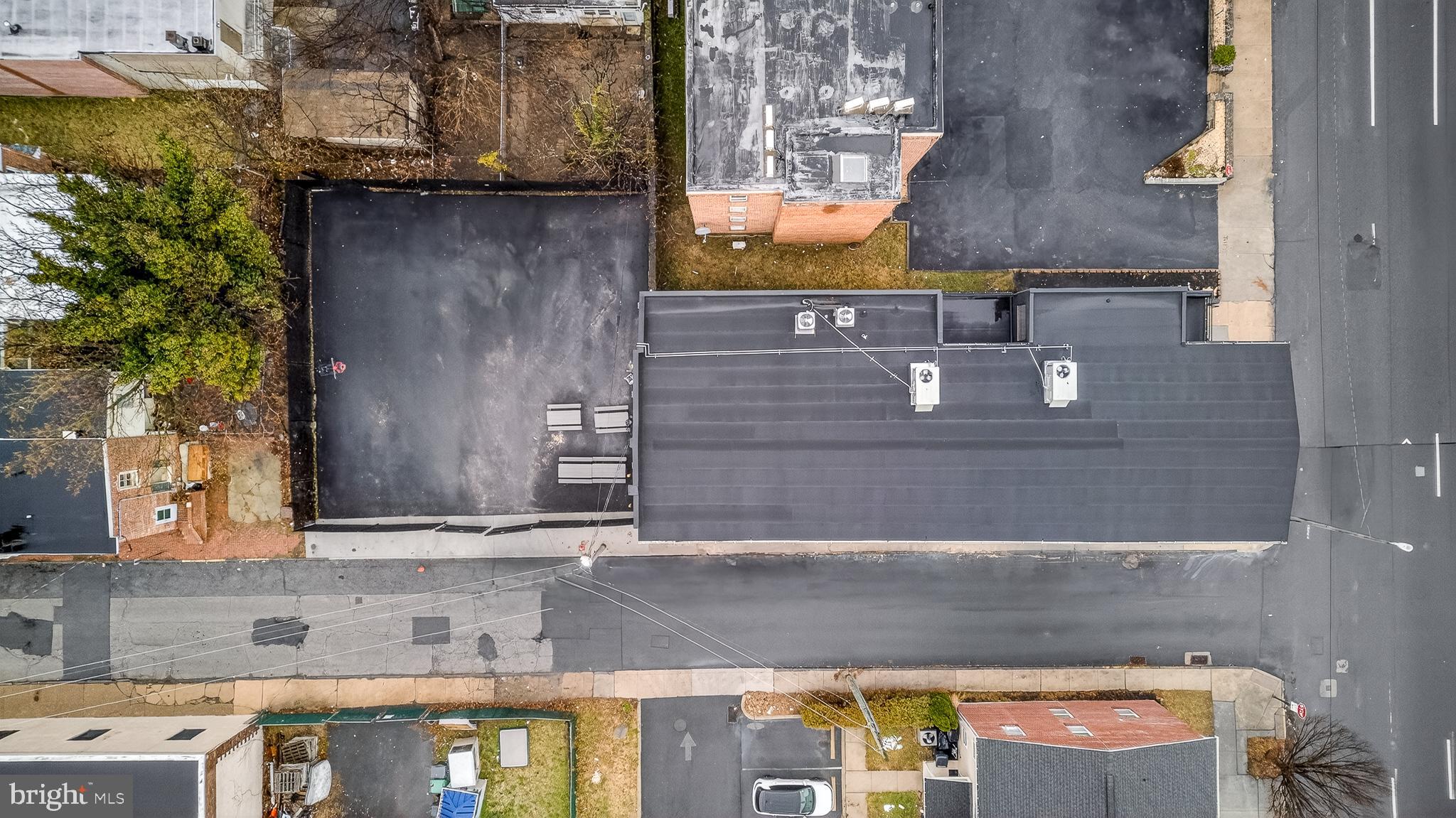 1501 N WALNUT STREET