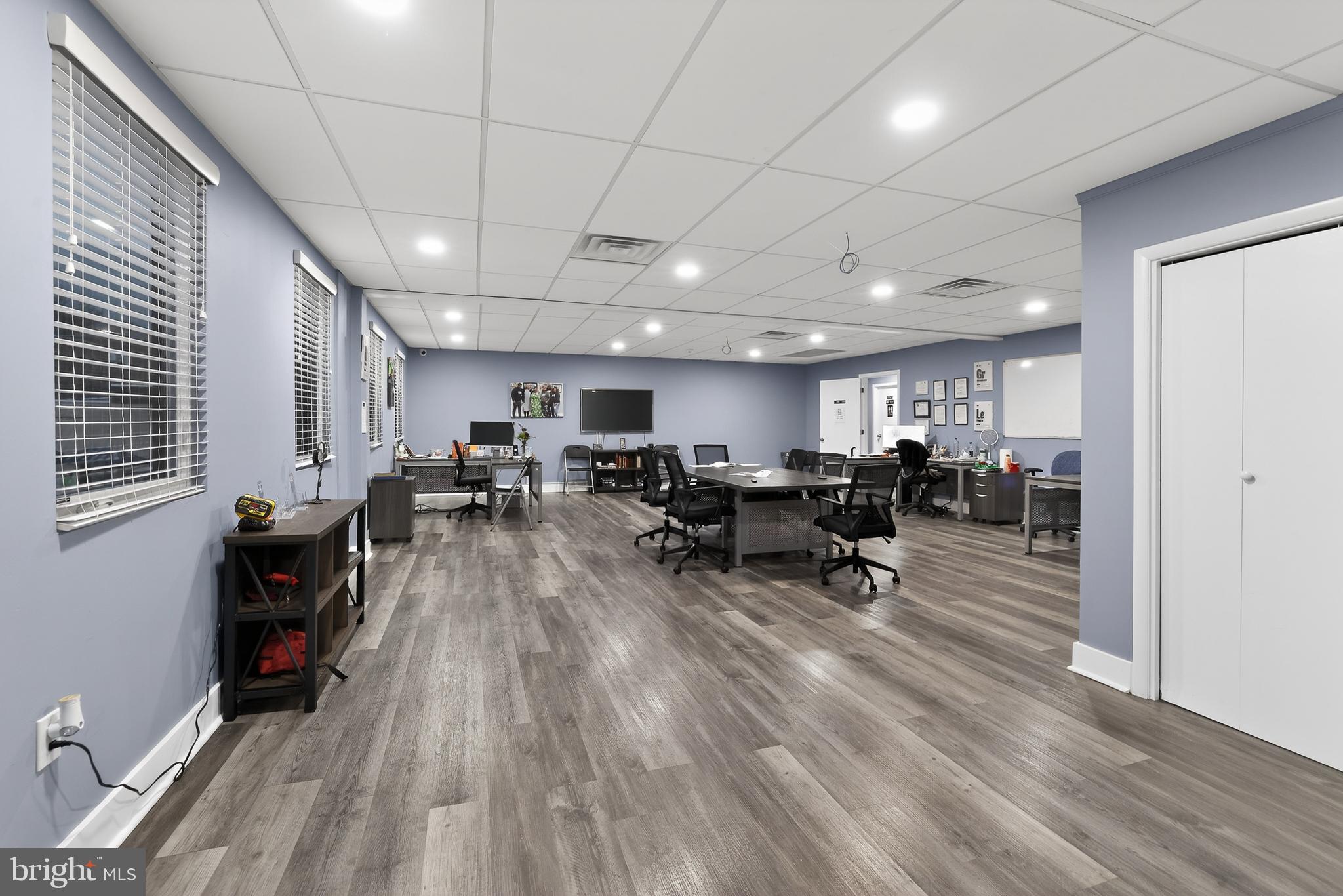 WILM #09 - Commercial Sale