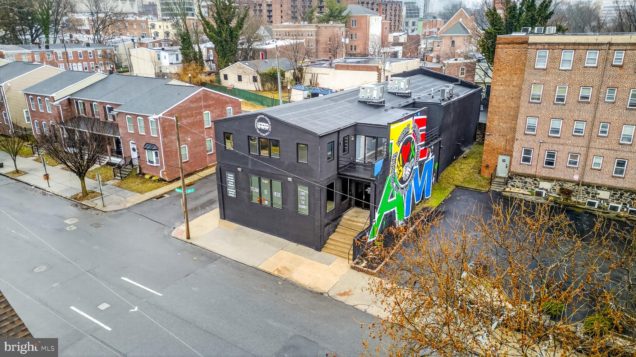 1501 N WALNUT STREET