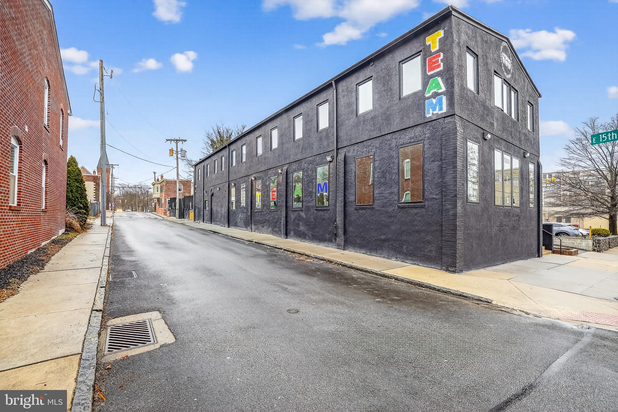 1501 N WALNUT STREET