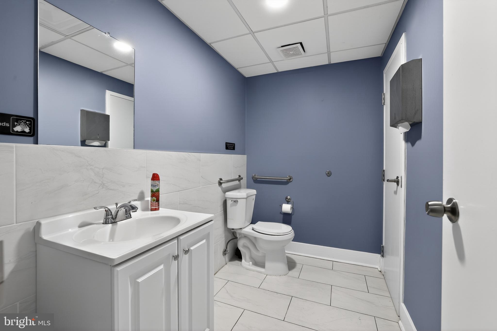 WILM #09 - Commercial Sale