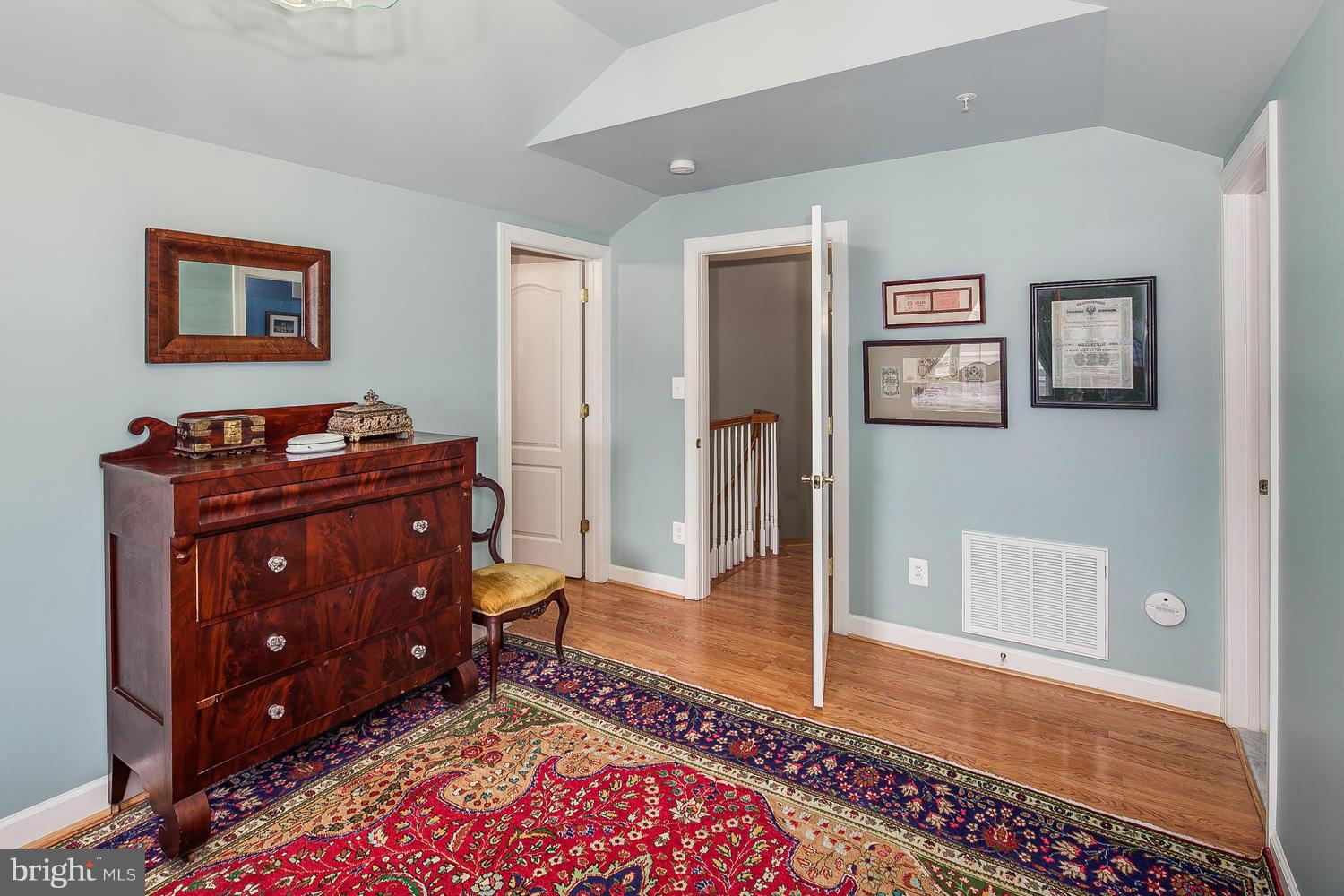 MCLEAN PLACE TOWNHOME - Residential