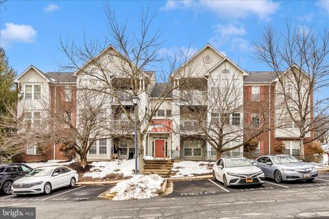Condo For Sale - 25900 Ridge Manor Drive #6000-B<br/> DAMASCUS, MD 20872
