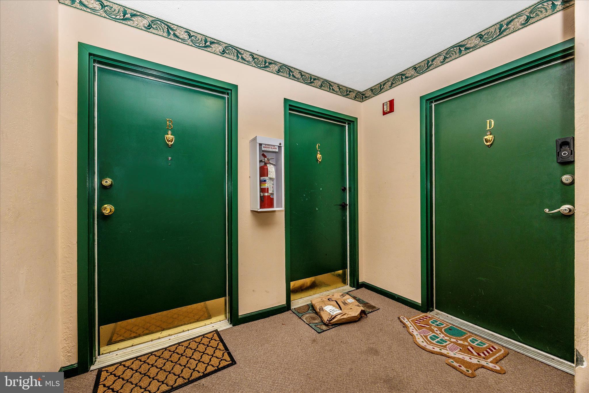 25900 RIDGE MANOR DRIVE B 6000-B