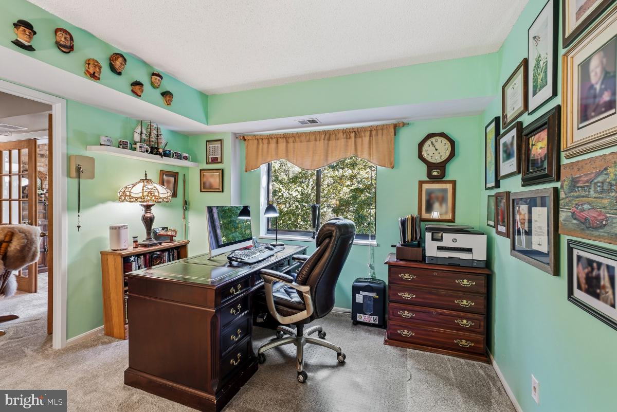 MONTEBELLO - Residential