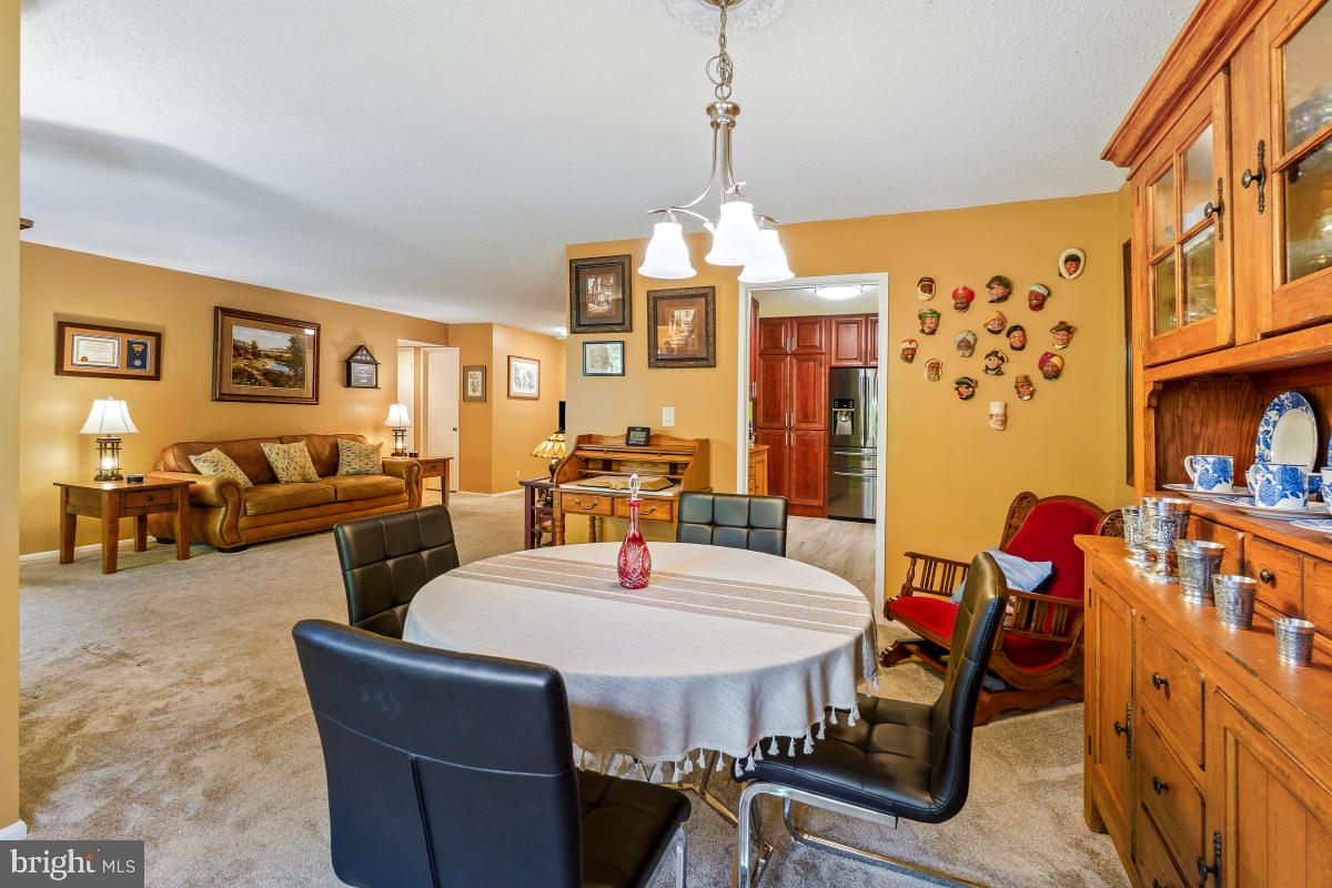 MONTEBELLO - Residential