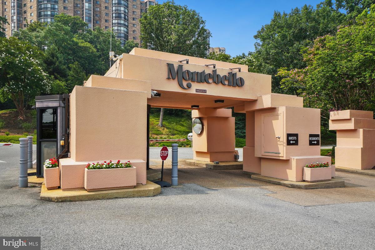 MONTEBELLO - Residential