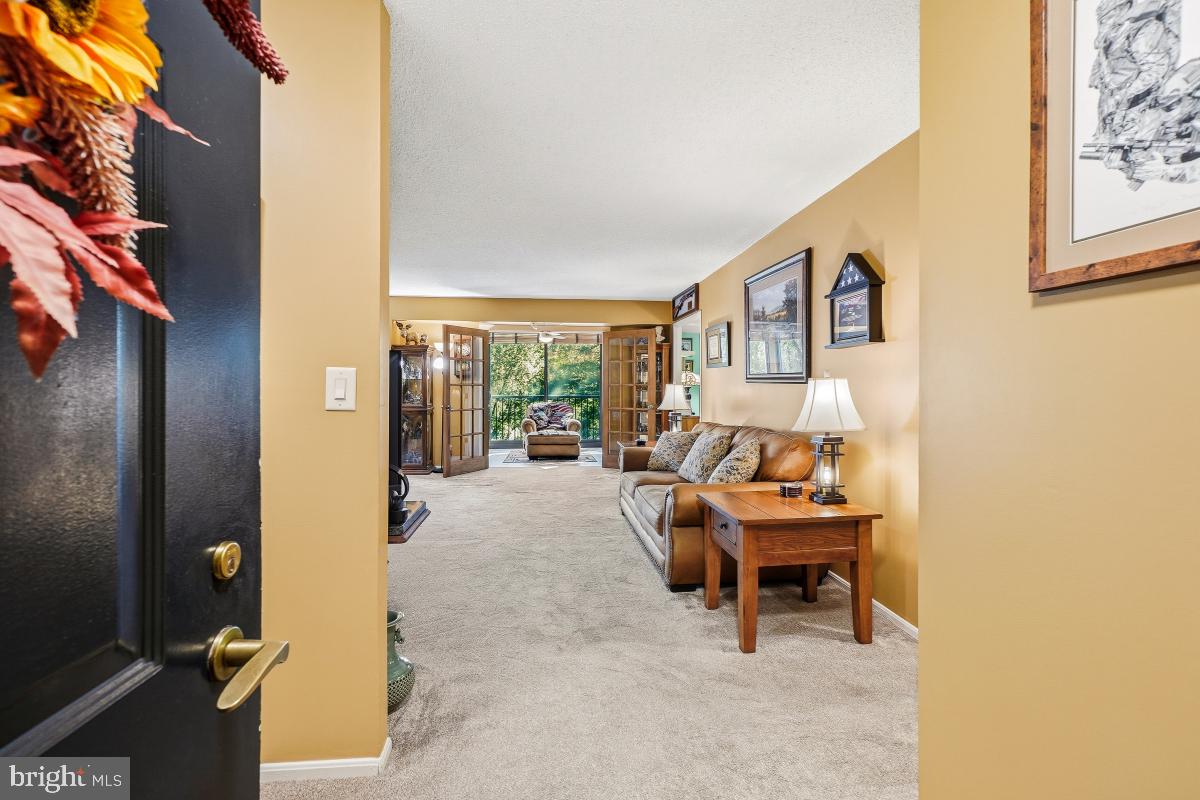 5901 MOUNT EAGLE DRIVE 216