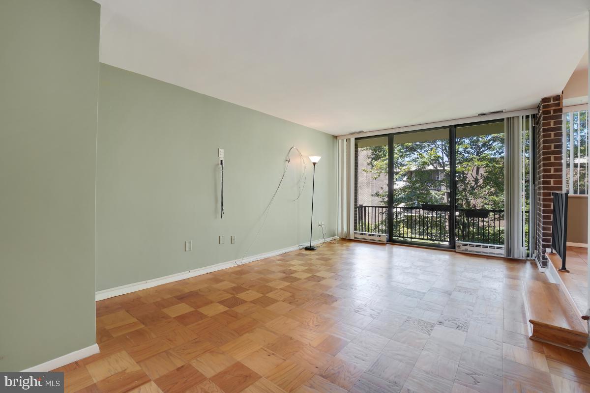 AMERICANA FINMARK - Residential