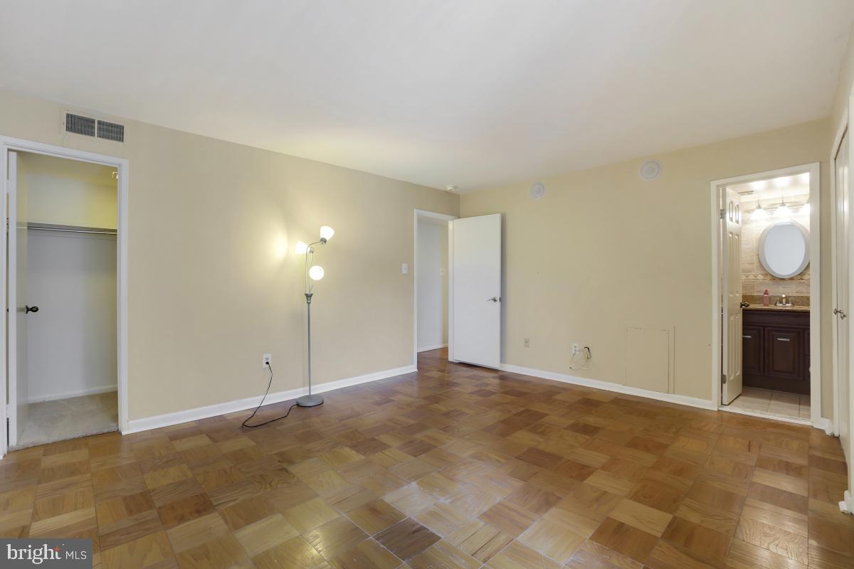 AMERICANA FINMARK - Residential