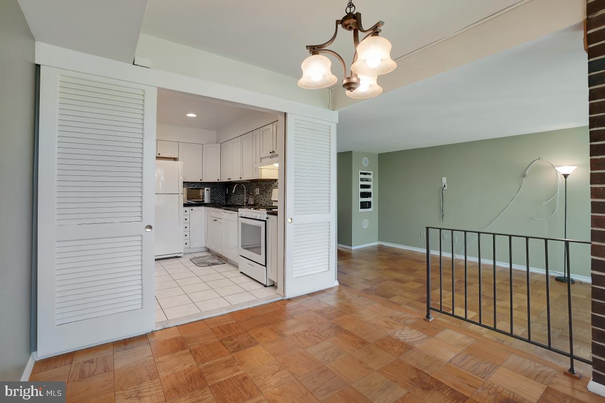 AMERICANA FINMARK - Residential