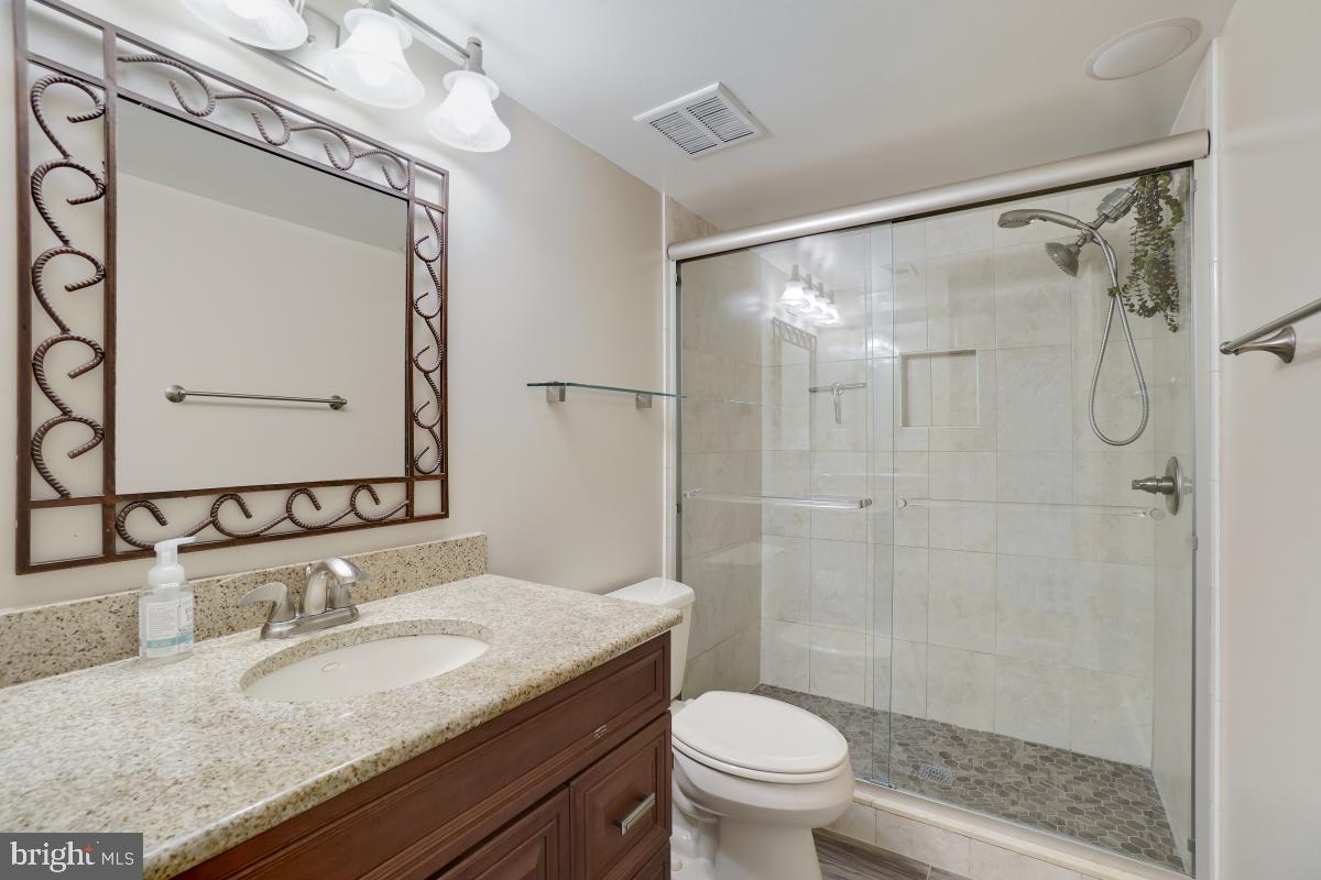 AMERICANA FINMARK - Residential