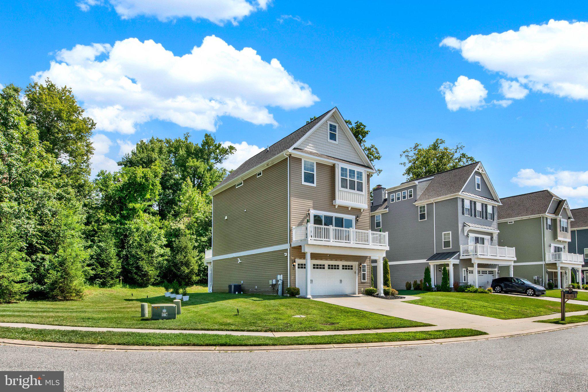 2103 GABLERS SHORE COURT