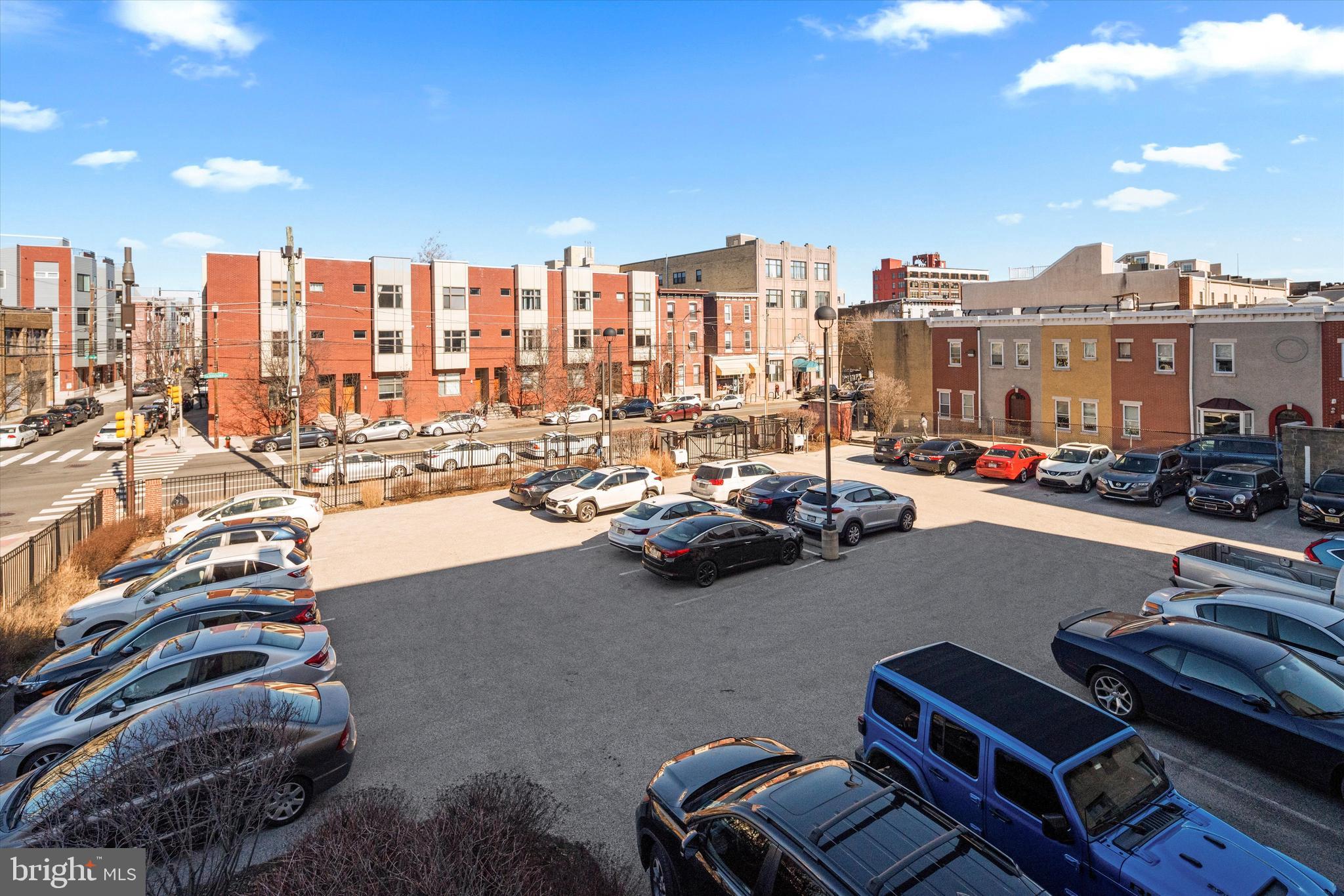 FAIRMOUNT - Residential Lease